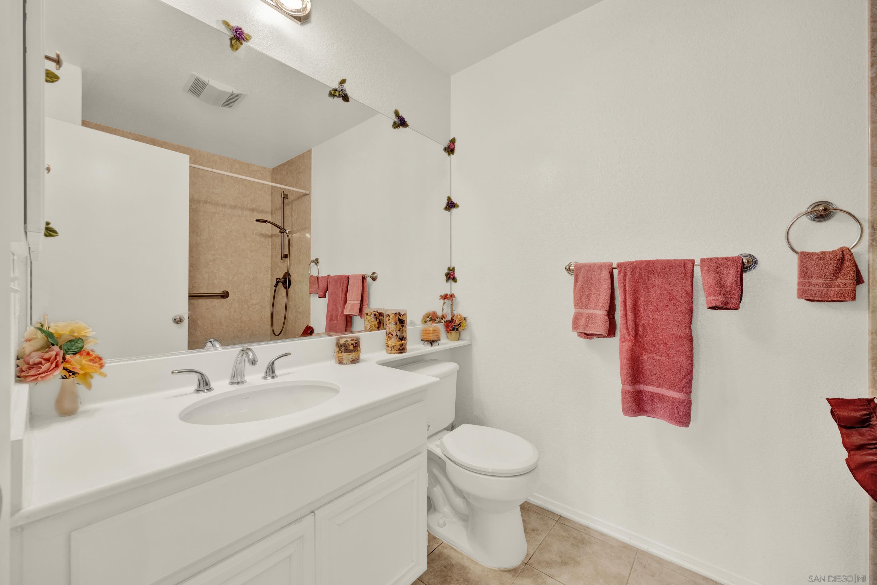Detail Gallery Image 27 of 63 For 508  Dakota Way, Oceanside,  CA 92056 - 4 Beds | 2/1 Baths