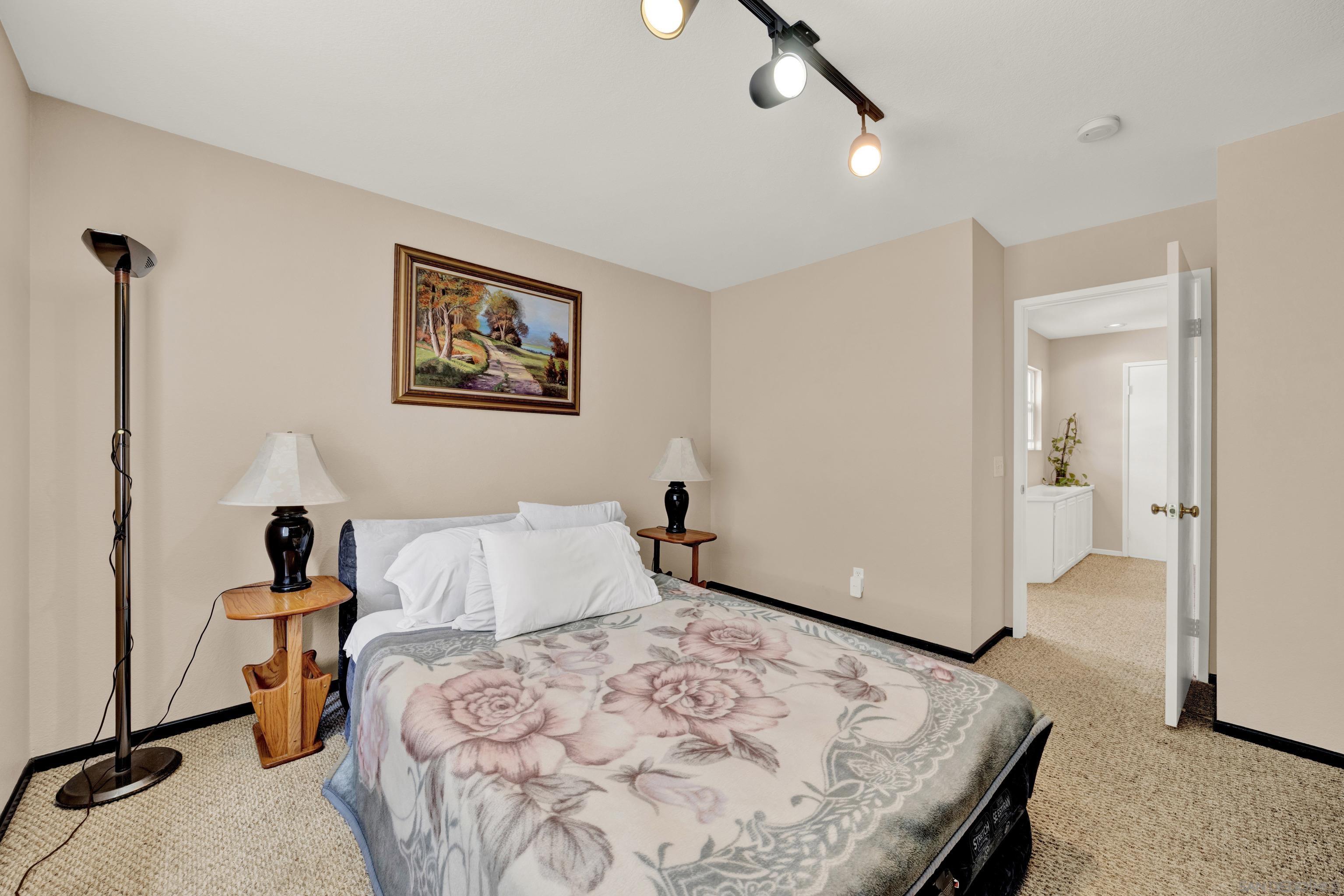 Detail Gallery Image 32 of 63 For 508  Dakota Way, Oceanside,  CA 92056 - 4 Beds | 2/1 Baths