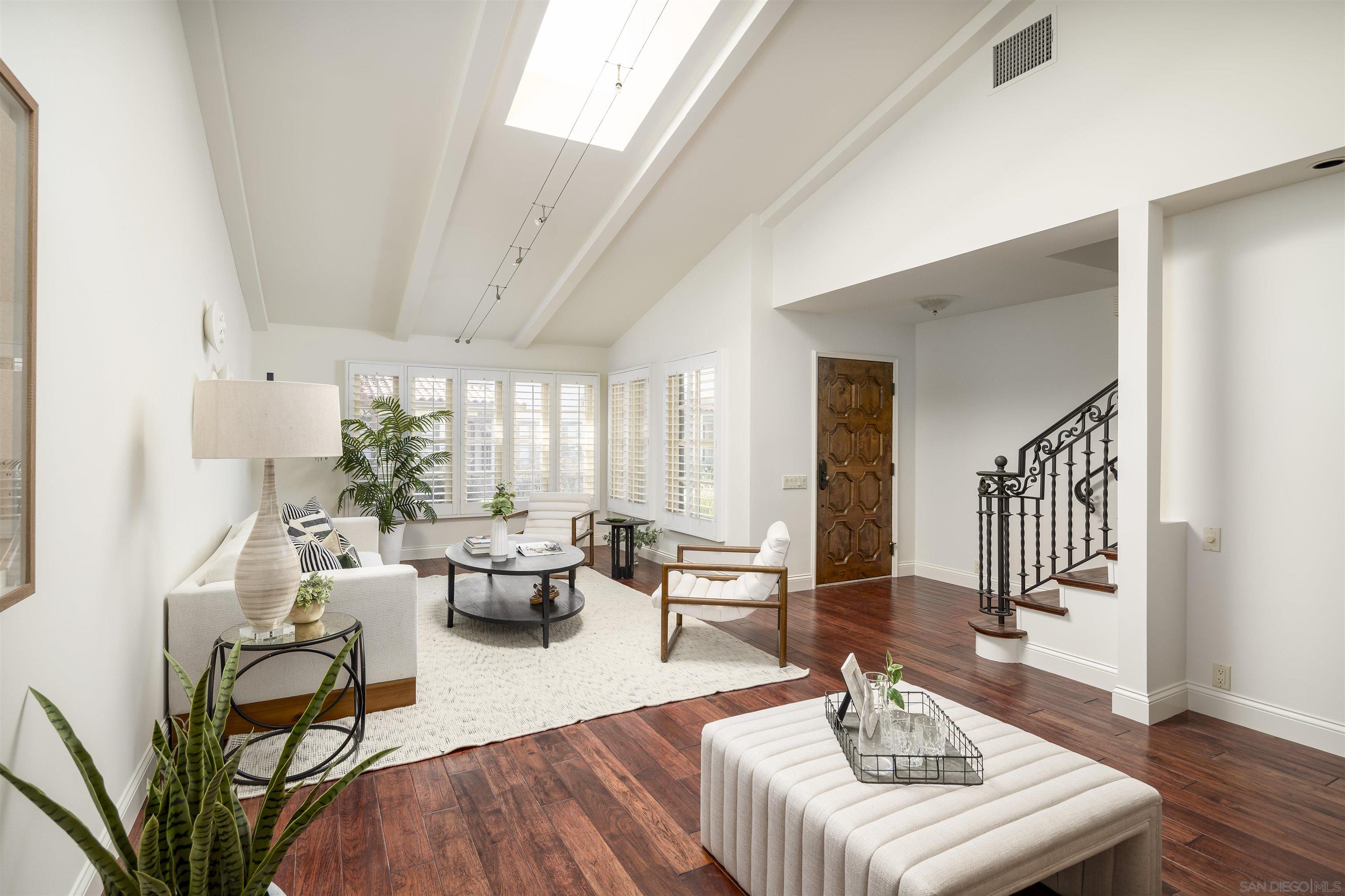 Detail Gallery Image 7 of 33 For 6129  La Flecha, Rancho Santa Fe,  CA 92067 - 4 Beds | 3/1 Baths