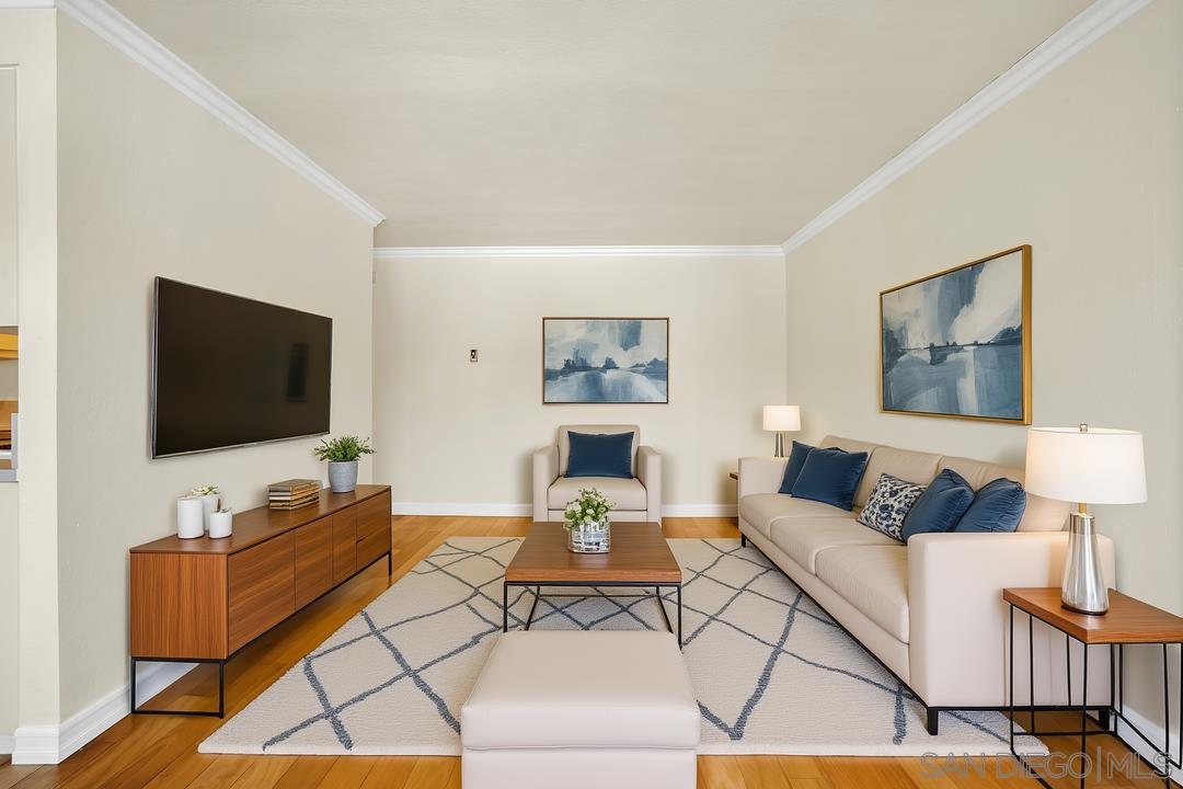 Front Image Thumbnail for SD250044623