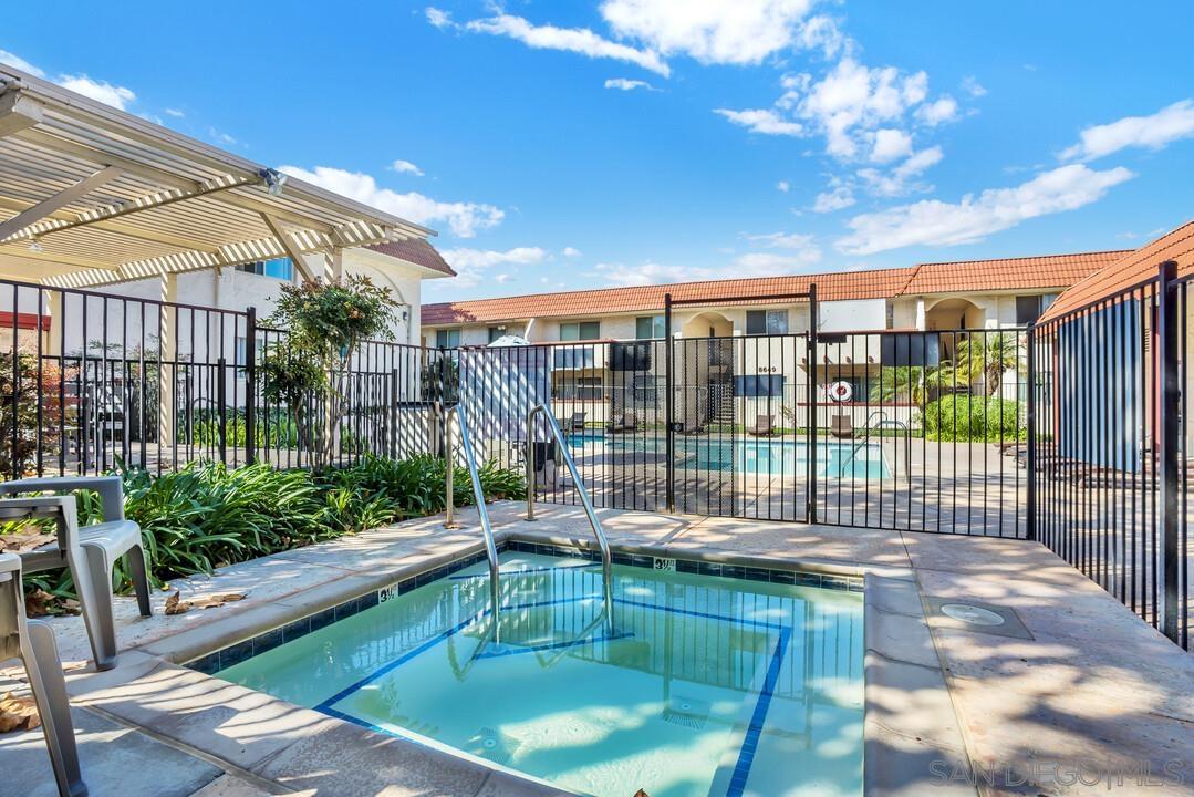 Detail Gallery Image 21 of 23 For 8665  Lake Murray Blvd  #14,  San Diego,  CA 92119 - 1 Beds | 1 Baths