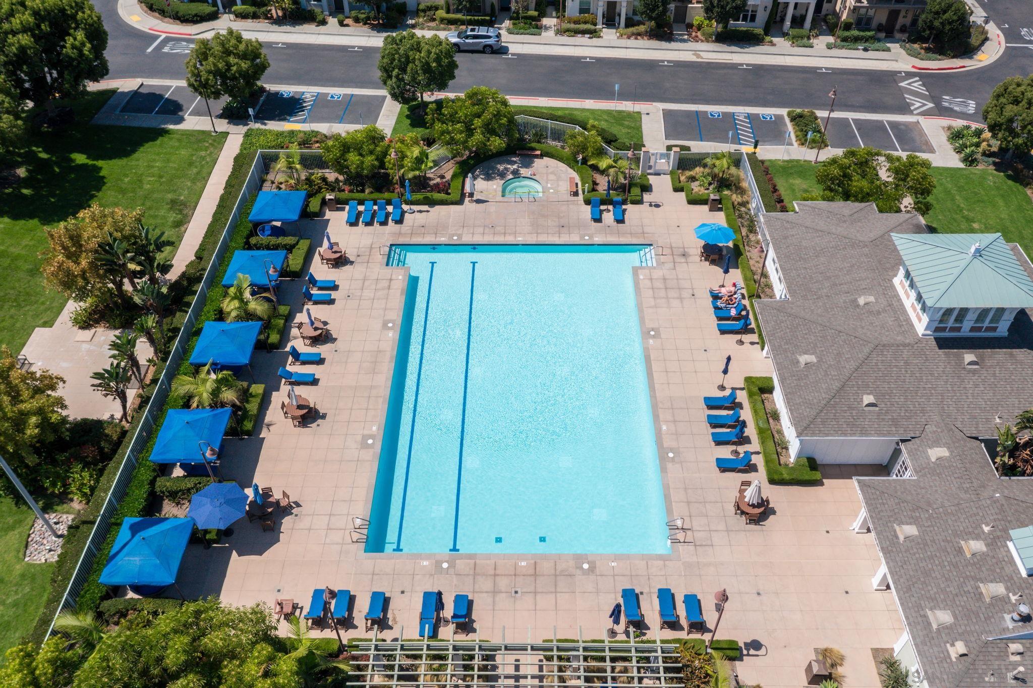 Detail Gallery Image 26 of 30 For 4347  Harbor Way  #4,  Oceanside,  CA 92056 - 3 Beds | 3/1 Baths