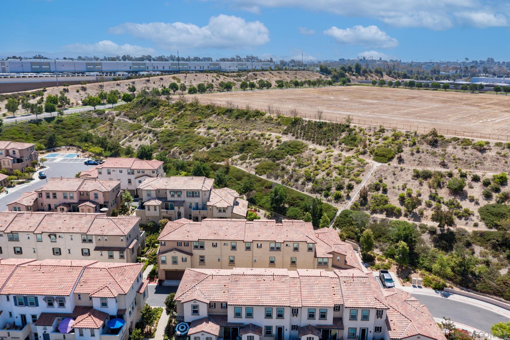 Detail Gallery Image 29 of 30 For 4347  Harbor Way  #4,  Oceanside,  CA 92056 - 3 Beds | 3/1 Baths