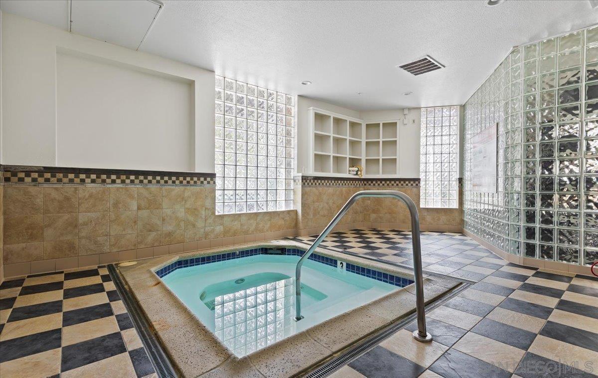 Detail Gallery Image 32 of 37 For 1465  C St  #3509,  San Diego,  CA 92101 - 2 Beds | 2 Baths