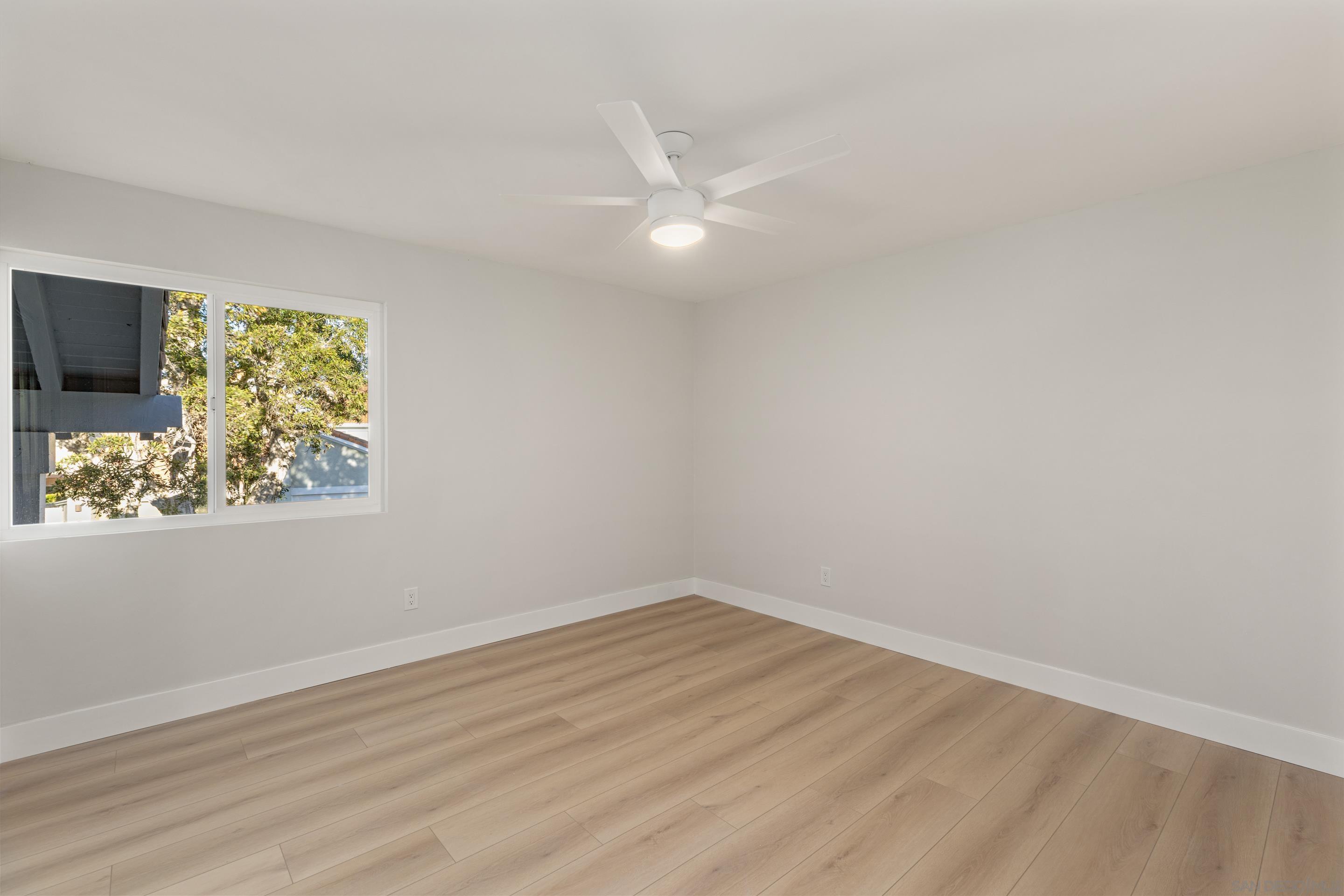 Detail Gallery Image 22 of 32 For , Coronado,  CA 92118 - 5 Beds | 3 Baths