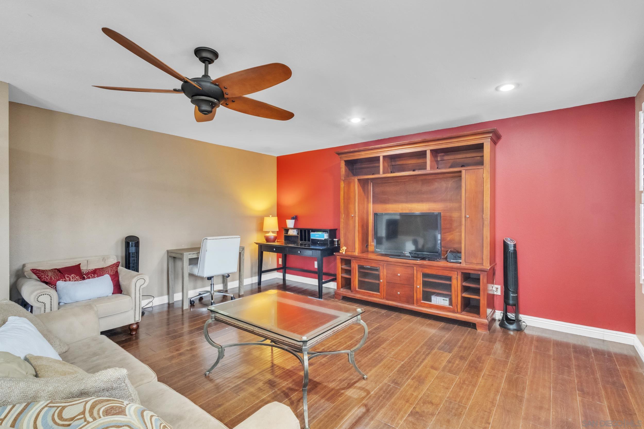 Detail Gallery Image 17 of 48 For 6907  Bettyhill Dr., San Diego,  CA 92117 - 4 Beds | 2 Baths