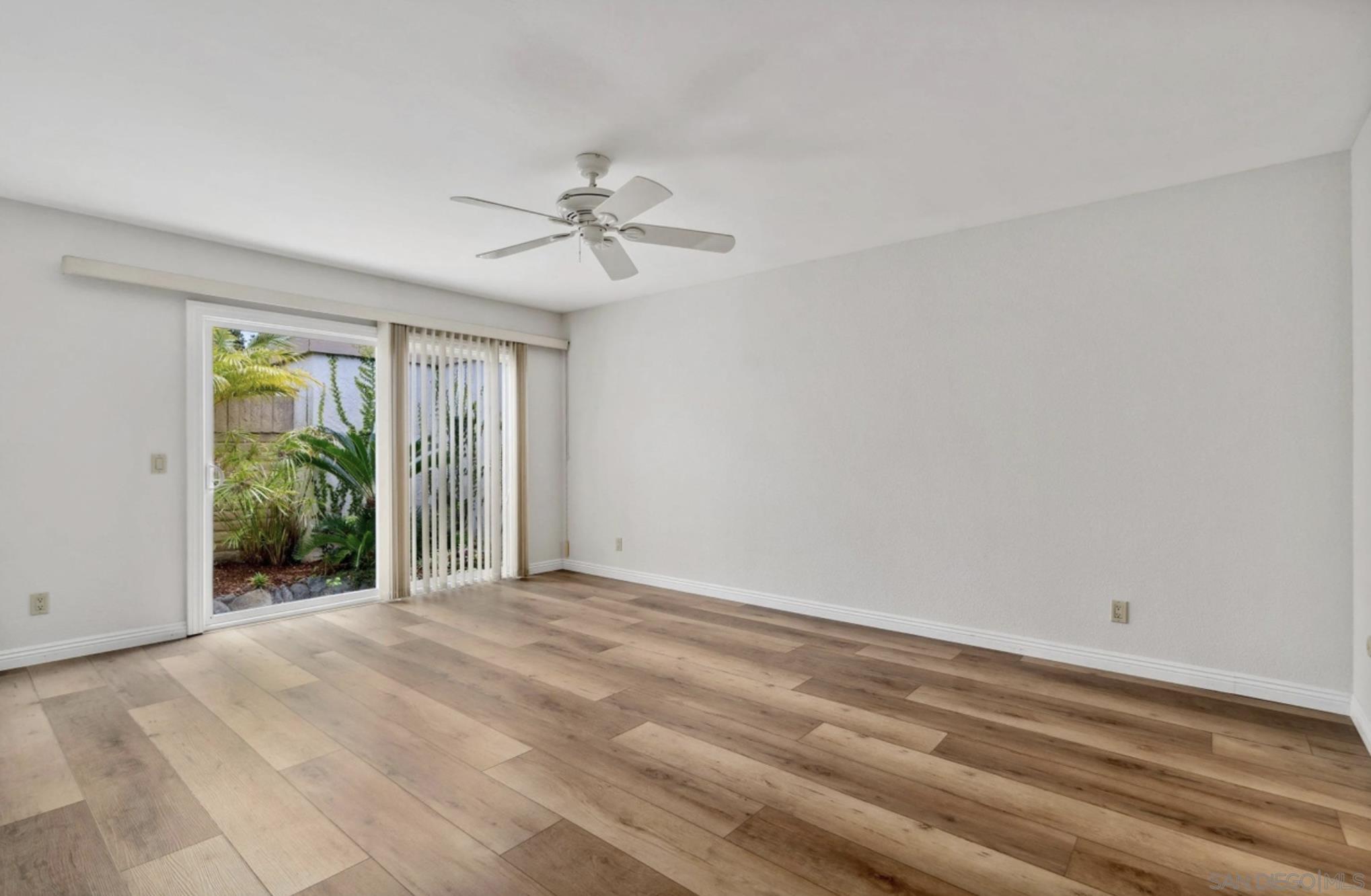 Detail Gallery Image 22 of 27 For 1608  Caminito Asterisco, La Jolla,  CA 92037 - 3 Beds | 2 Baths