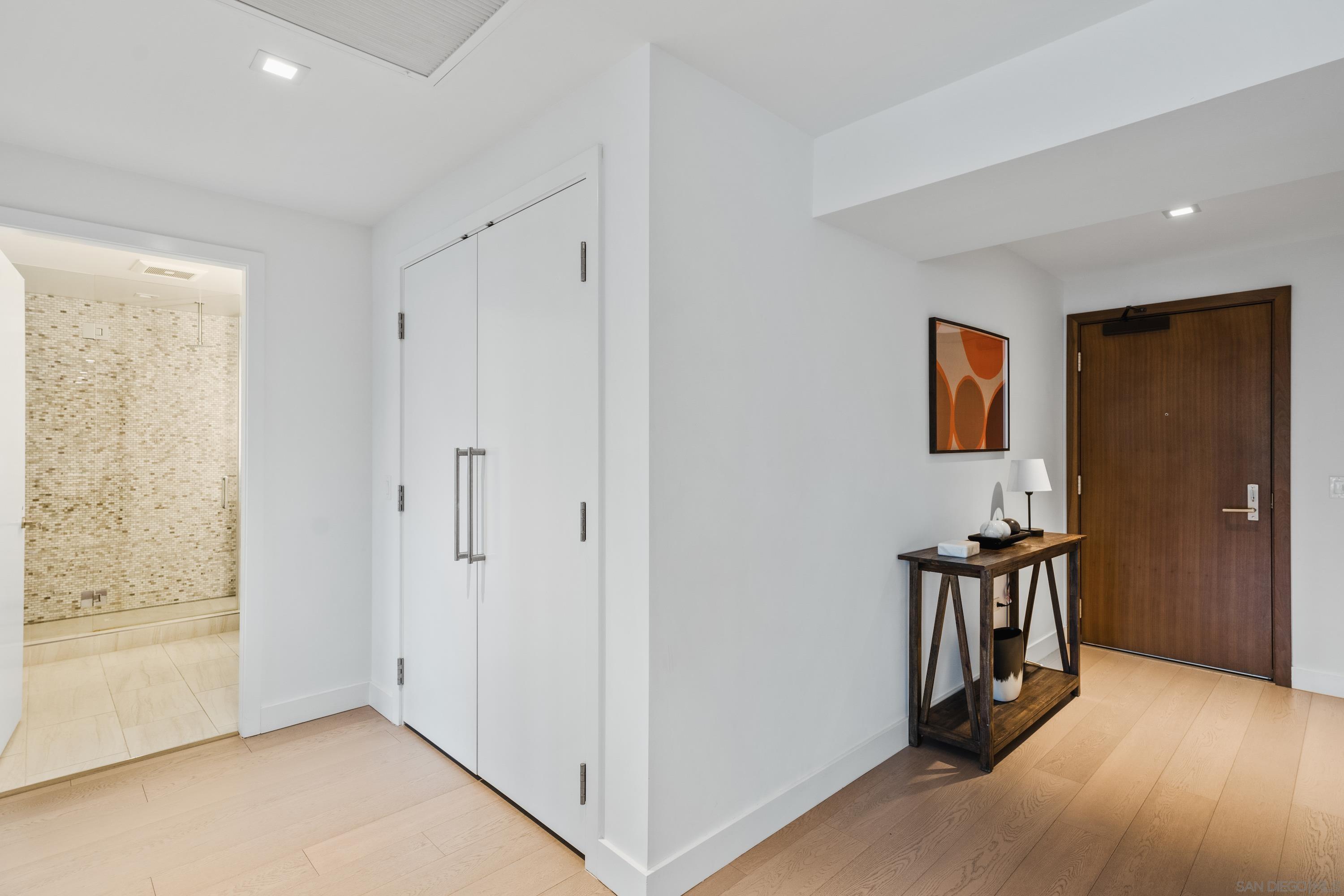 Detail Gallery Image 19 of 46 For 888 W E St  305, San Diego,  CA 92101 - 2 Beds | 2 Baths