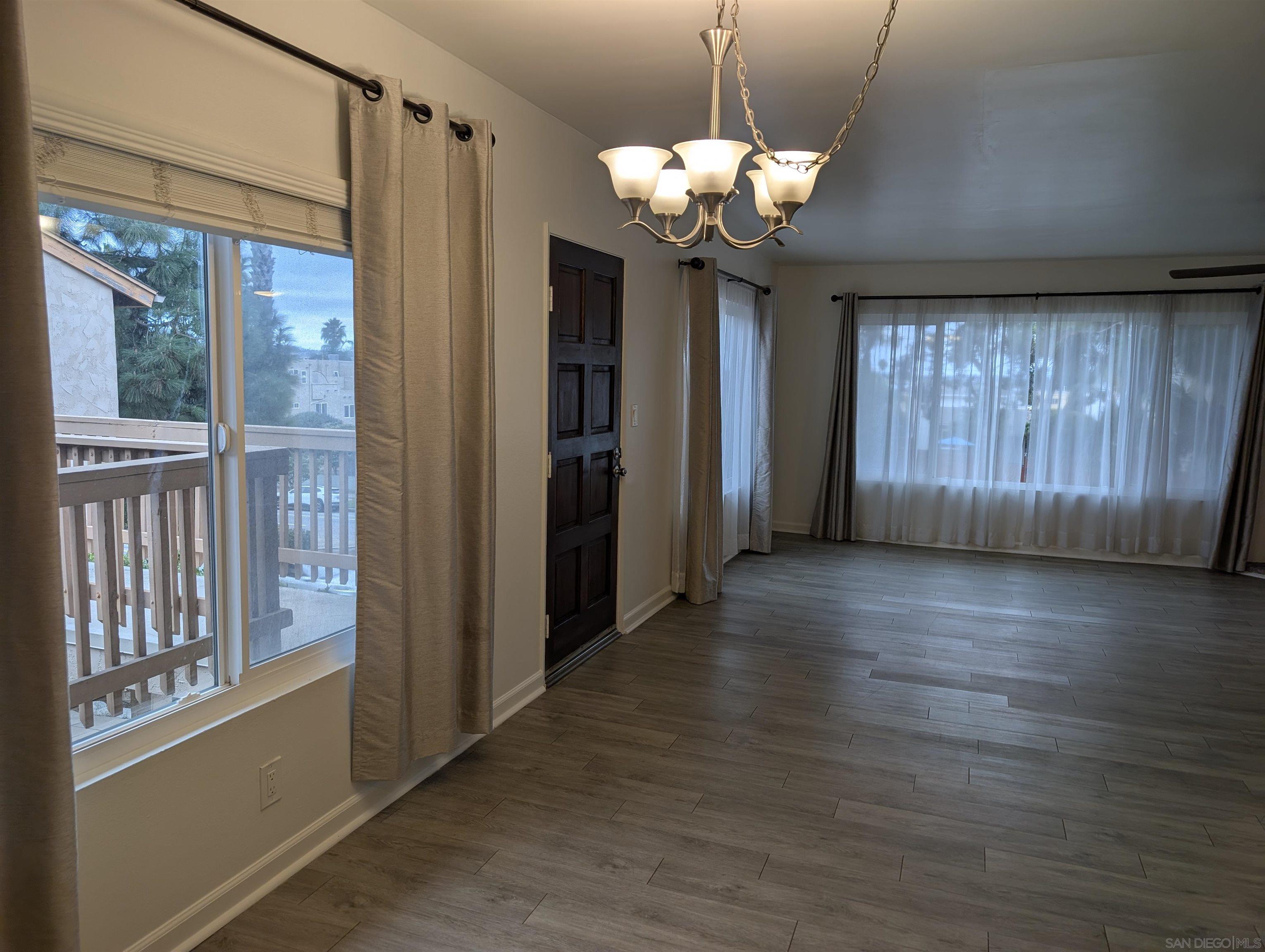 Detail Gallery Image 6 of 17 For 2142  Grand Ave  G, San Diego,  CA 92109 - 2 Beds | 2 Baths