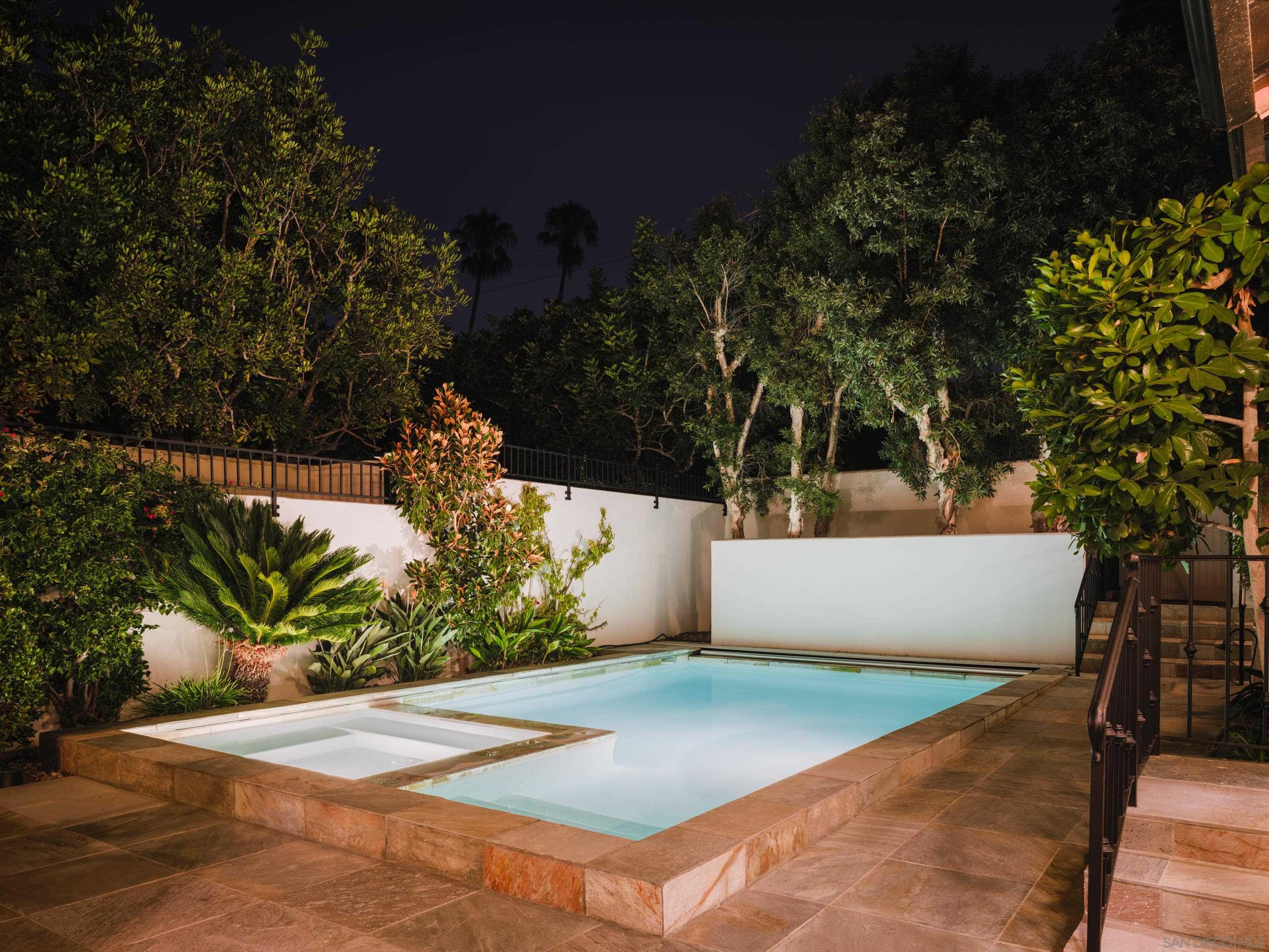 Detail Gallery Image 16 of 31 For 1461  Virginia Way, La Jolla,  CA 92037 - 4 Beds | 3/1 Baths