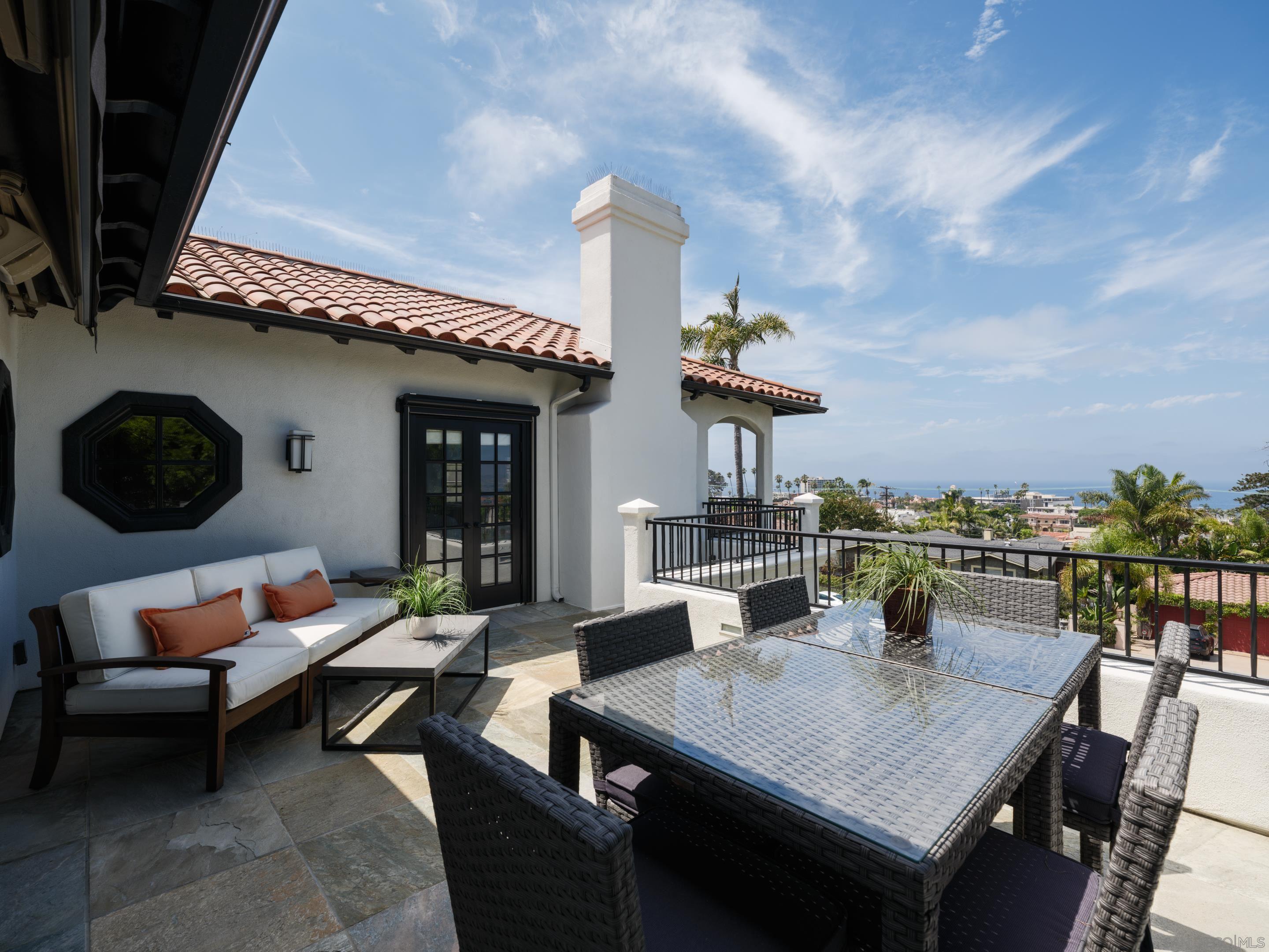 Detail Gallery Image 24 of 31 For 1461  Virginia Way, La Jolla,  CA 92037 - 4 Beds | 3/1 Baths