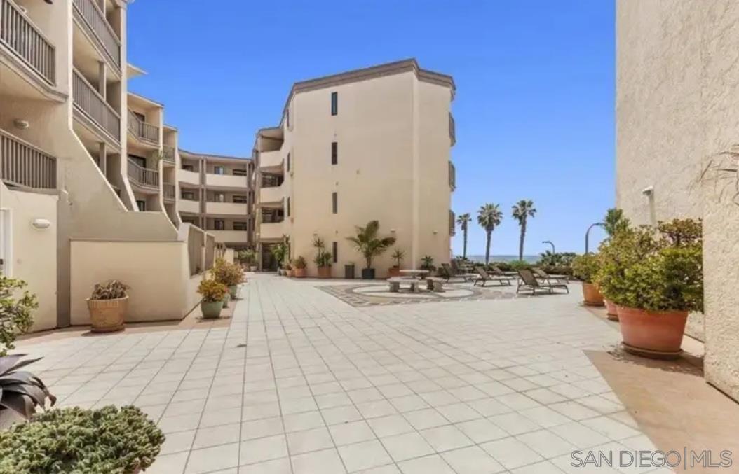 Detail Gallery Image 21 of 25 For 4465  Ocean Front  4, San Diego,  CA 92109 - 1 Beds | 1 Baths