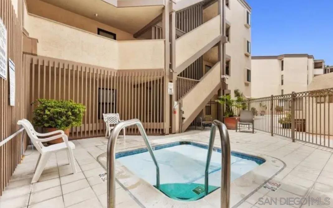 Detail Gallery Image 22 of 25 For 4465  Ocean Front  4, San Diego,  CA 92109 - 1 Beds | 1 Baths