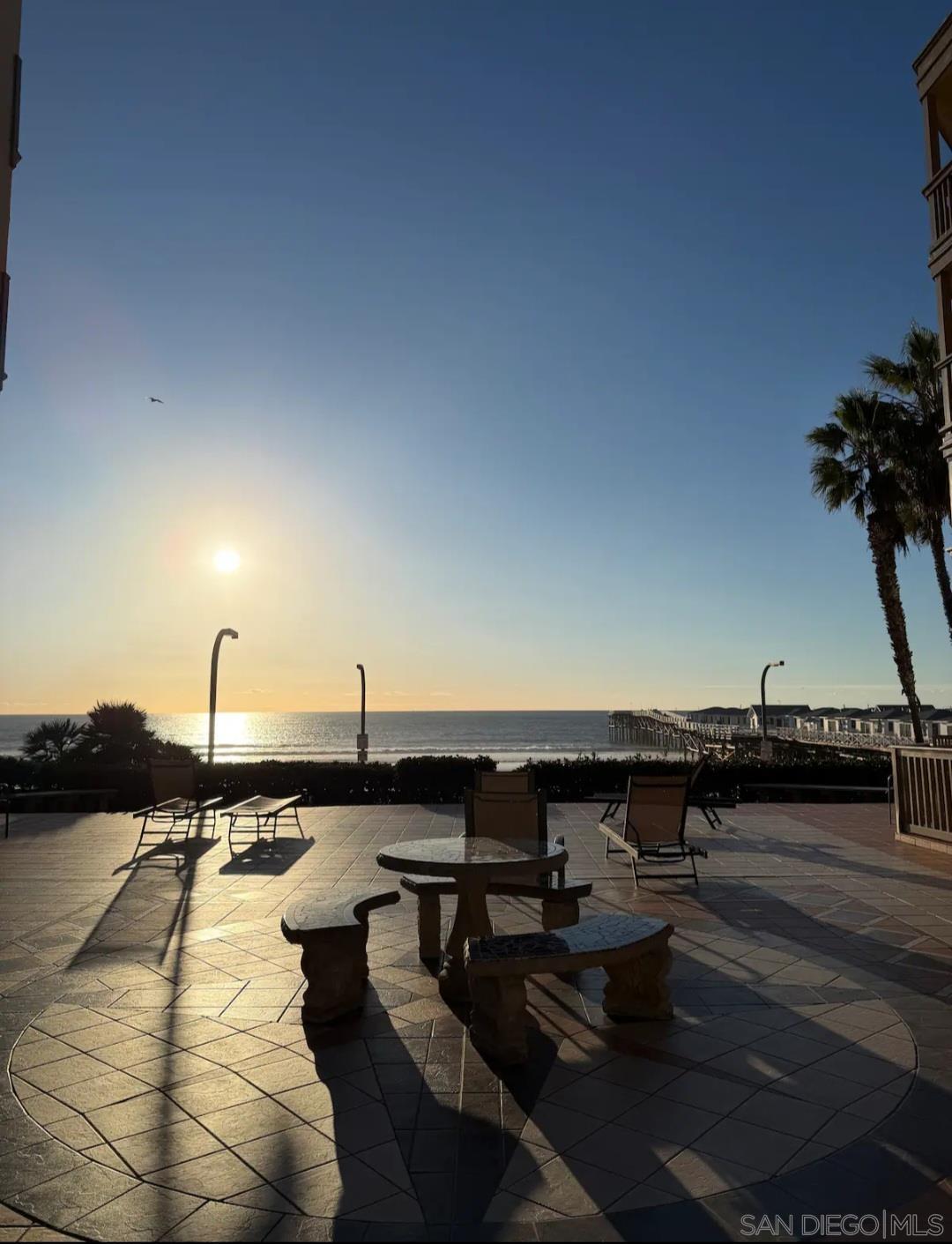 Detail Gallery Image 4 of 25 For 4465  Ocean Front  4, San Diego,  CA 92109 - 1 Beds | 1 Baths