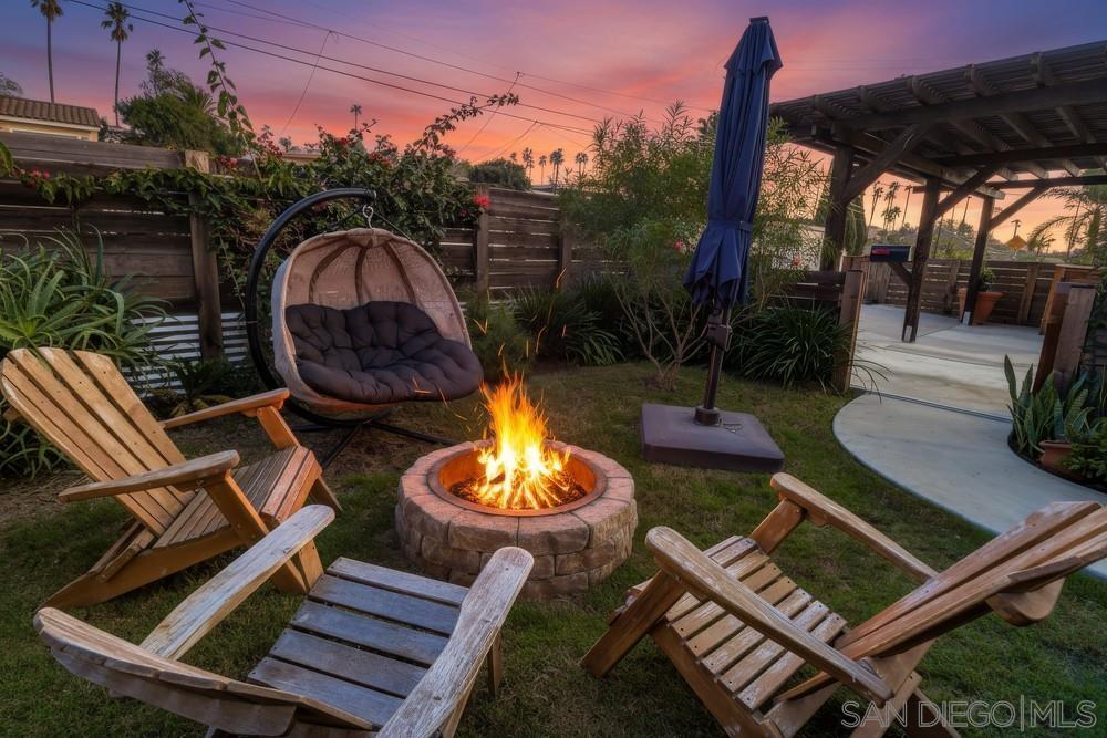 Detail Gallery Image 8 of 29 For 712  Lemon Avenue, Vista,  CA 92084 - 3 Beds | 2 Baths