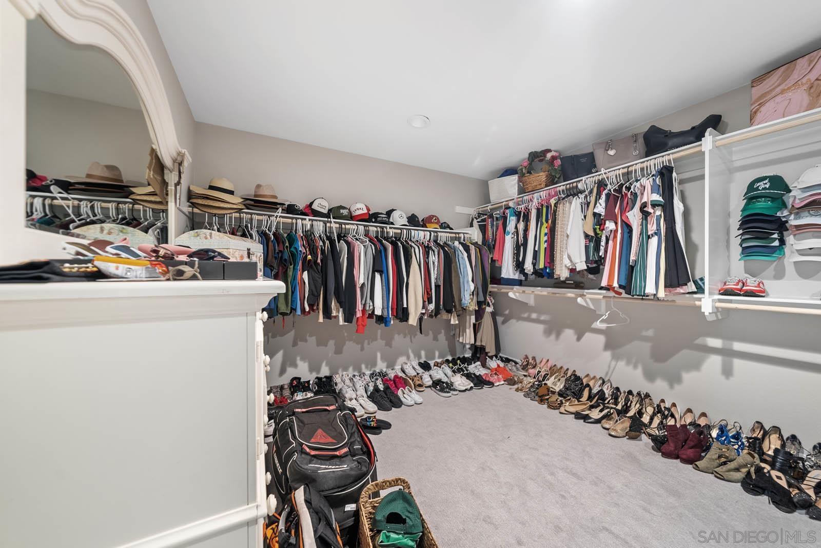 Detail Gallery Image 16 of 50 For 30774  Gazing Star Ln, Murrieta,  CA 92563 - 4 Beds | 2/1 Baths