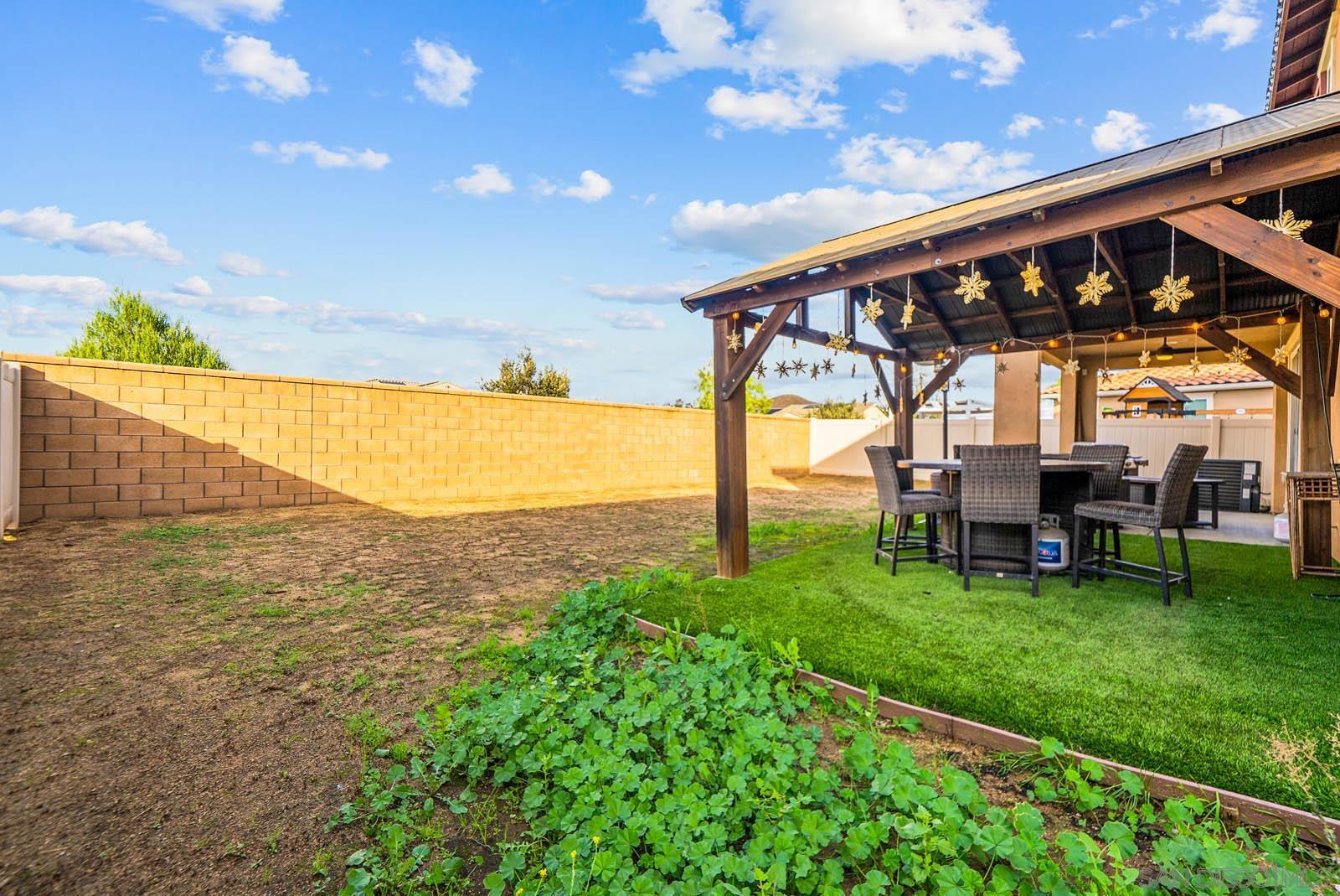 Detail Gallery Image 29 of 50 For 30774  Gazing Star Ln, Murrieta,  CA 92563 - 4 Beds | 2/1 Baths