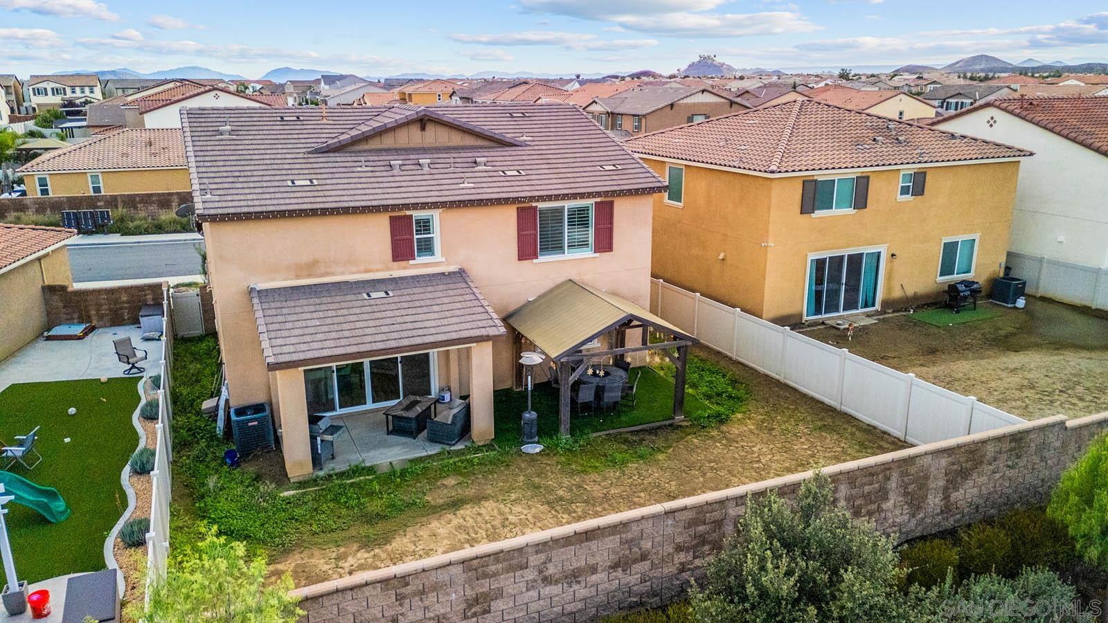 Detail Gallery Image 46 of 50 For 30774  Gazing Star Ln, Murrieta,  CA 92563 - 4 Beds | 2/1 Baths