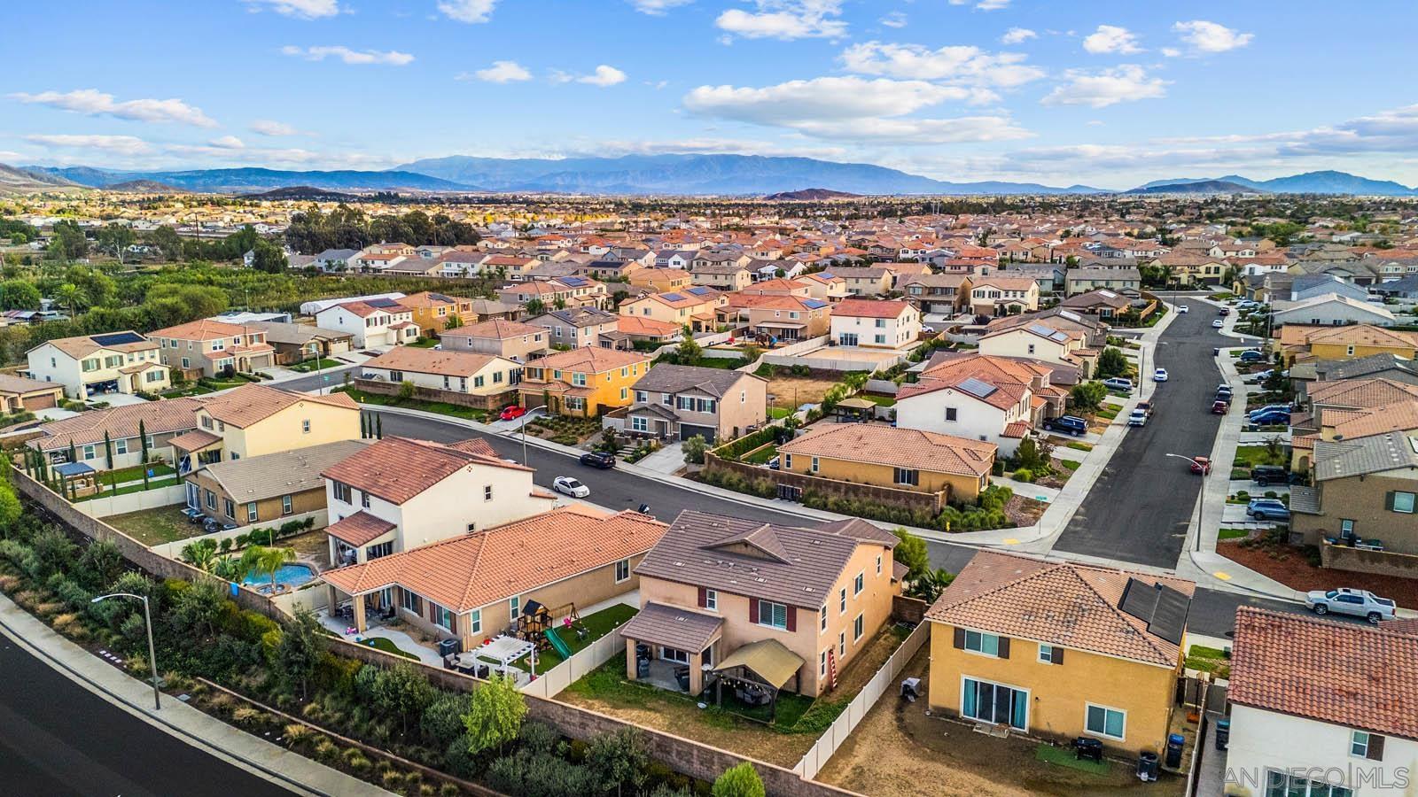 Detail Gallery Image 47 of 50 For 30774  Gazing Star Ln, Murrieta,  CA 92563 - 4 Beds | 2/1 Baths