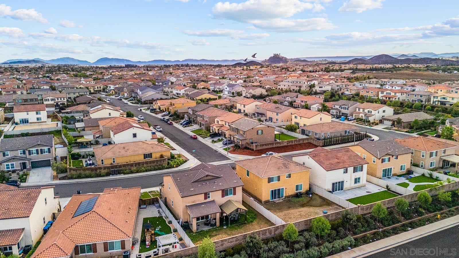 Detail Gallery Image 48 of 50 For 30774  Gazing Star Ln, Murrieta,  CA 92563 - 4 Beds | 2/1 Baths