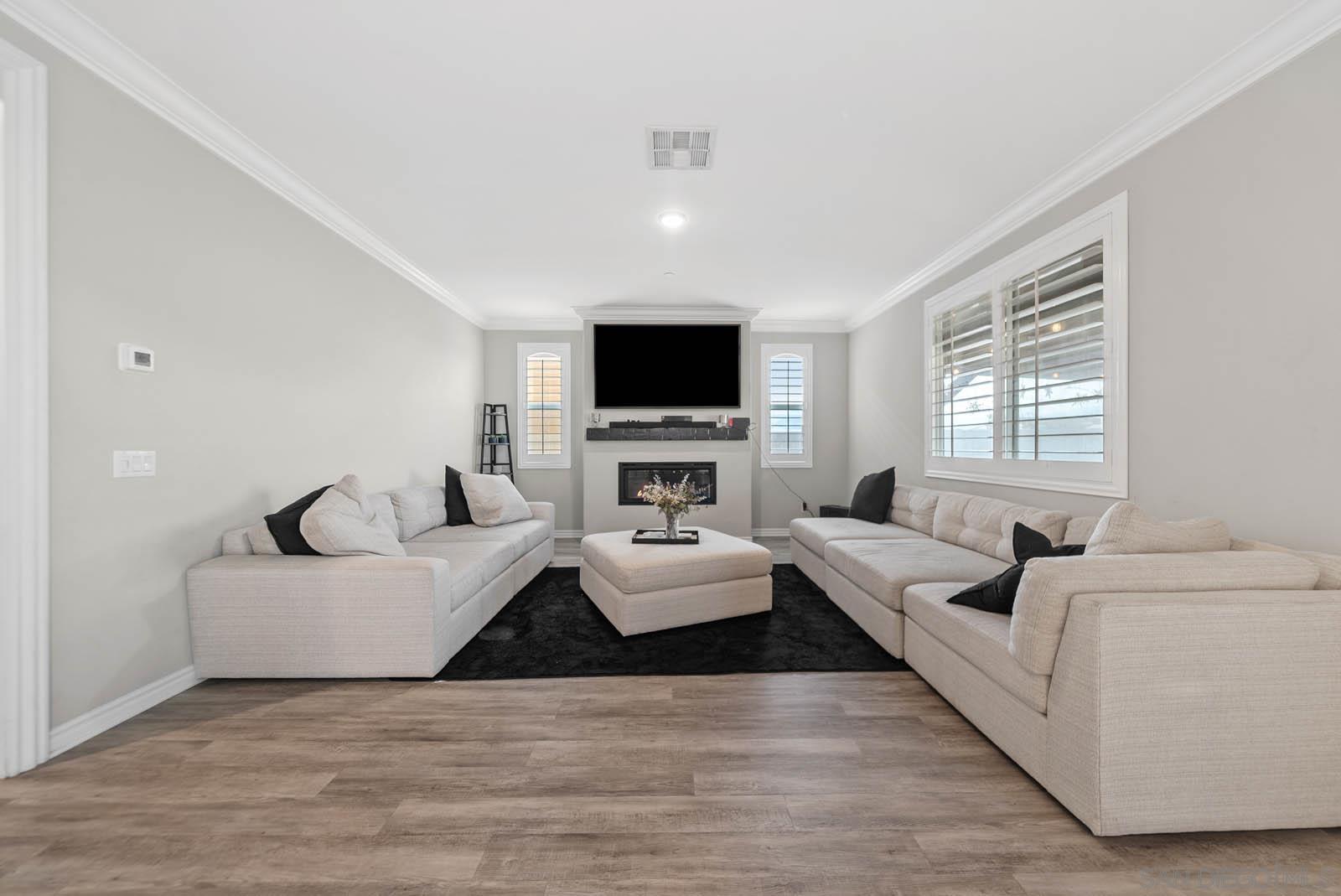 Detail Gallery Image 8 of 50 For 30774  Gazing Star Ln, Murrieta,  CA 92563 - 4 Beds | 2/1 Baths