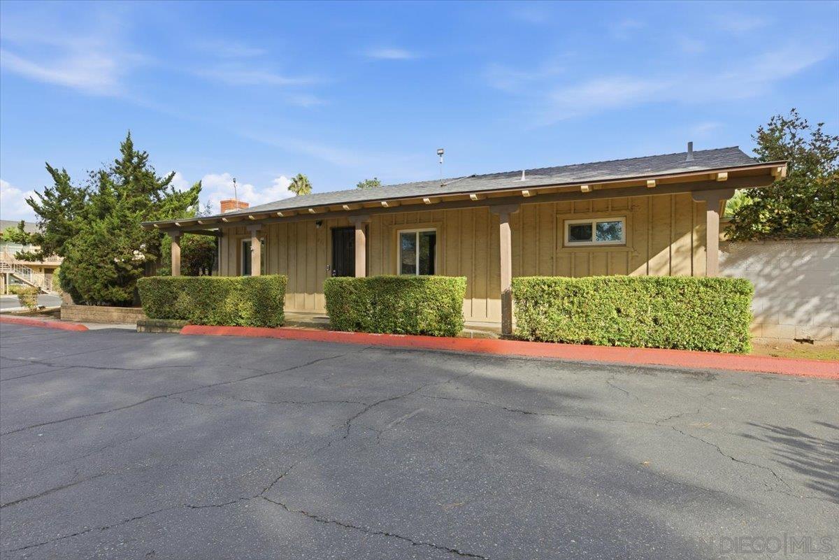 Detail Gallery Image 4 of 34 For 911  Jamacha Road, El Cajon,  CA 92019 - 2 Beds | 1 Baths