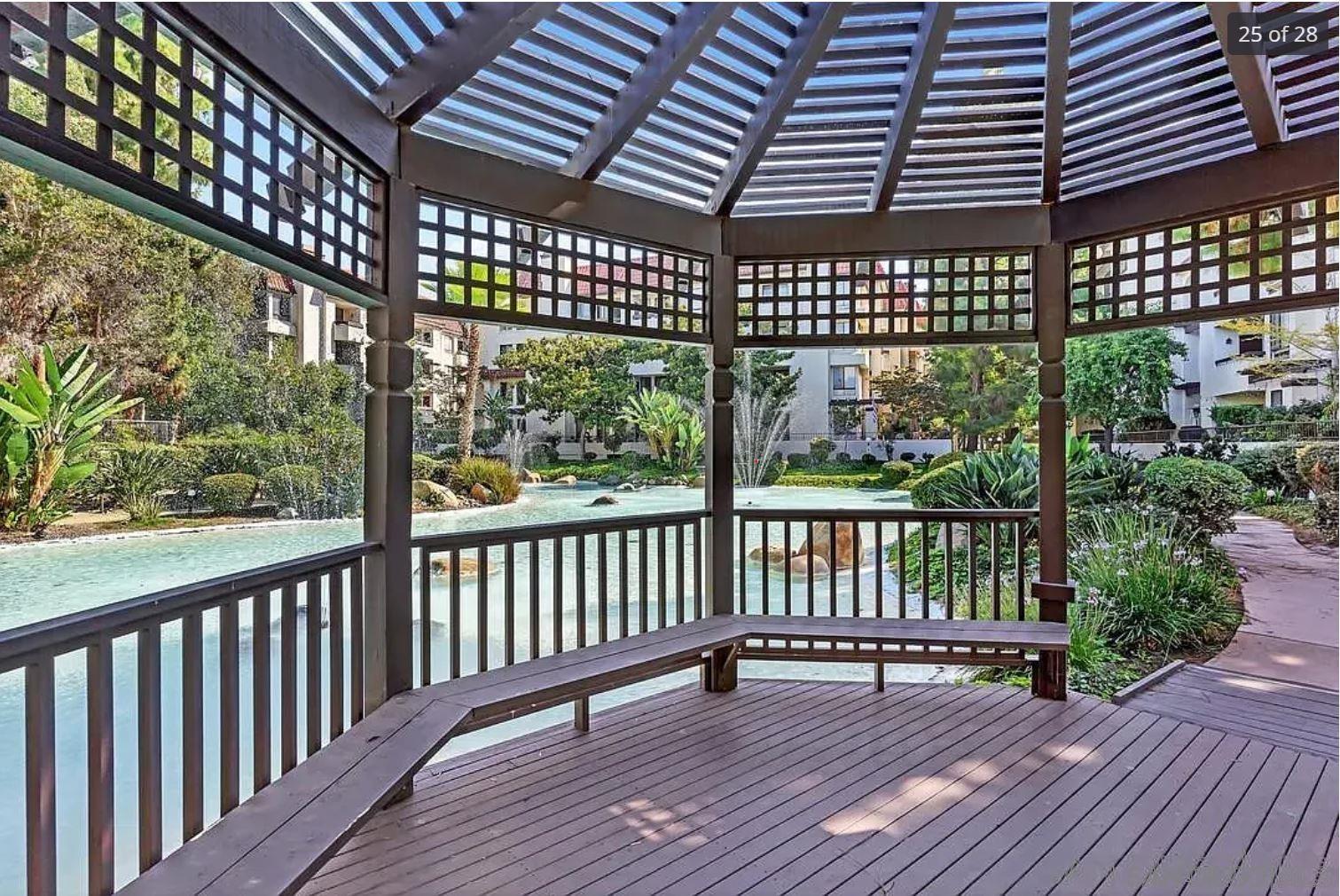 Detail Gallery Image 2 of 7 For 5765  Friars Rd  187, San Diego,  CA 92111 - 2 Beds | 2 Baths