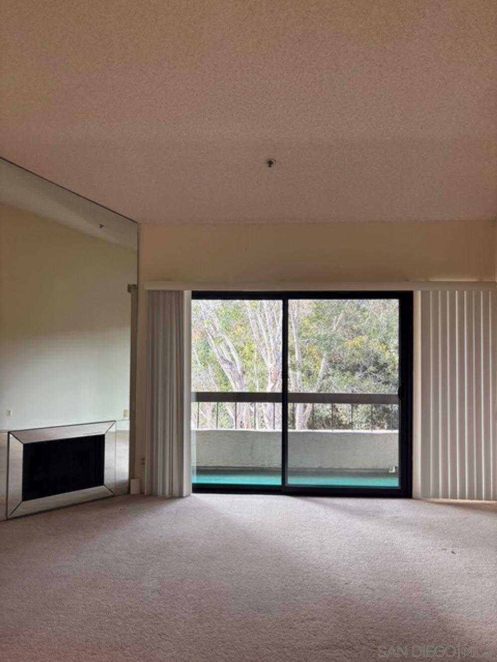 Detail Gallery Image 5 of 7 For 5765  Friars Rd  187, San Diego,  CA 92111 - 2 Beds | 2 Baths