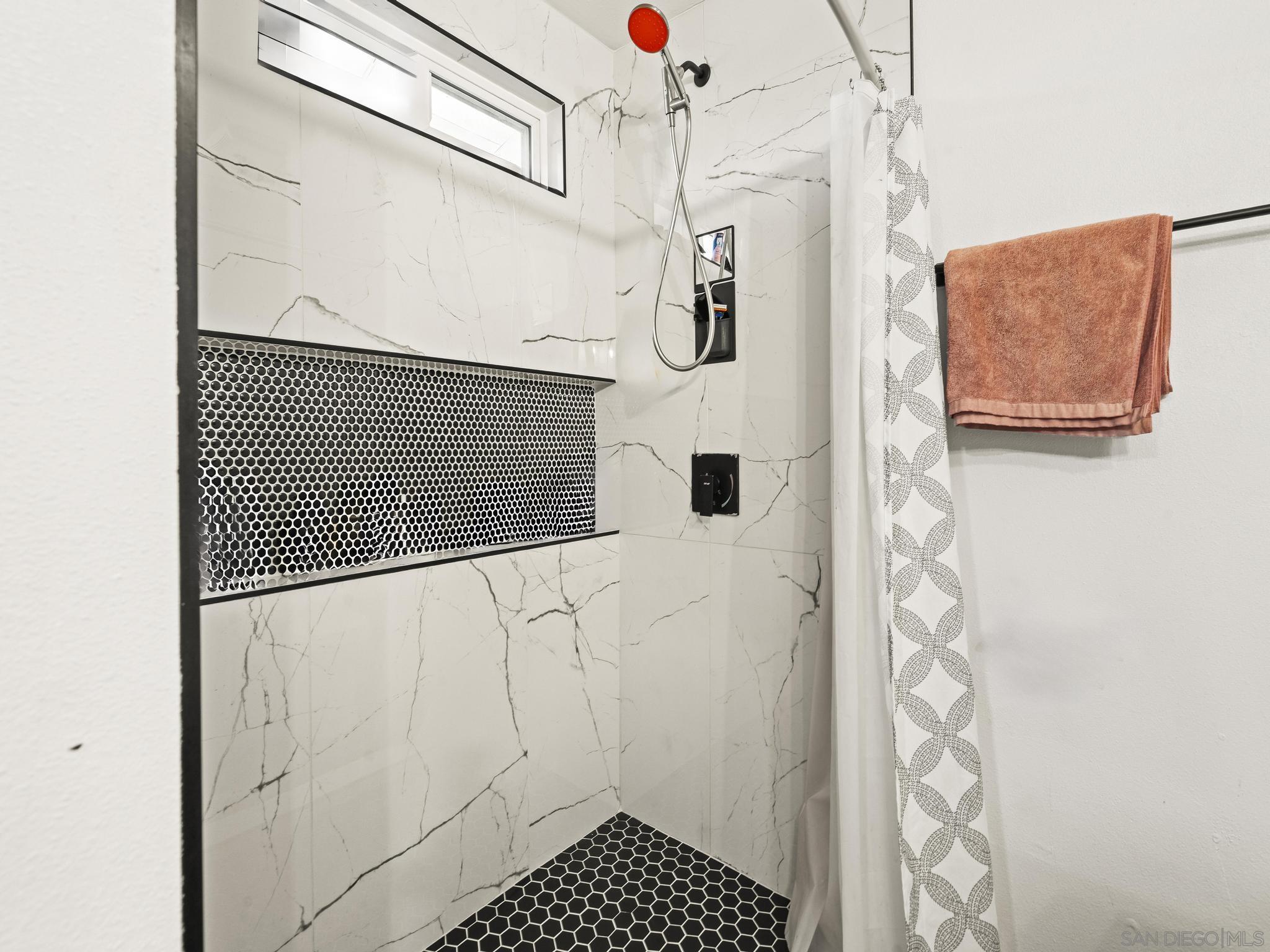 Detail Gallery Image 18 of 30 For 10252  Santana Street, Santee,  CA 92071 - 3 Beds | 2 Baths