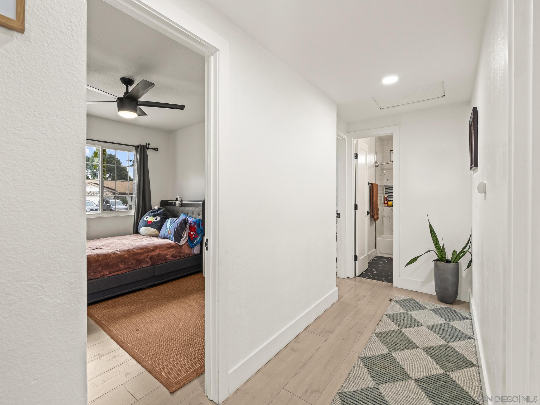 Detail Gallery Image 8 of 30 For 10252  Santana Street, Santee,  CA 92071 - 3 Beds | 2 Baths