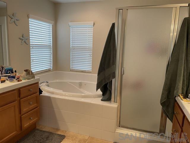 Detail Gallery Image 11 of 14 For 7235  Primrose Ln, San Diego,  CA 92129 - 5 Beds | 3/1 Baths