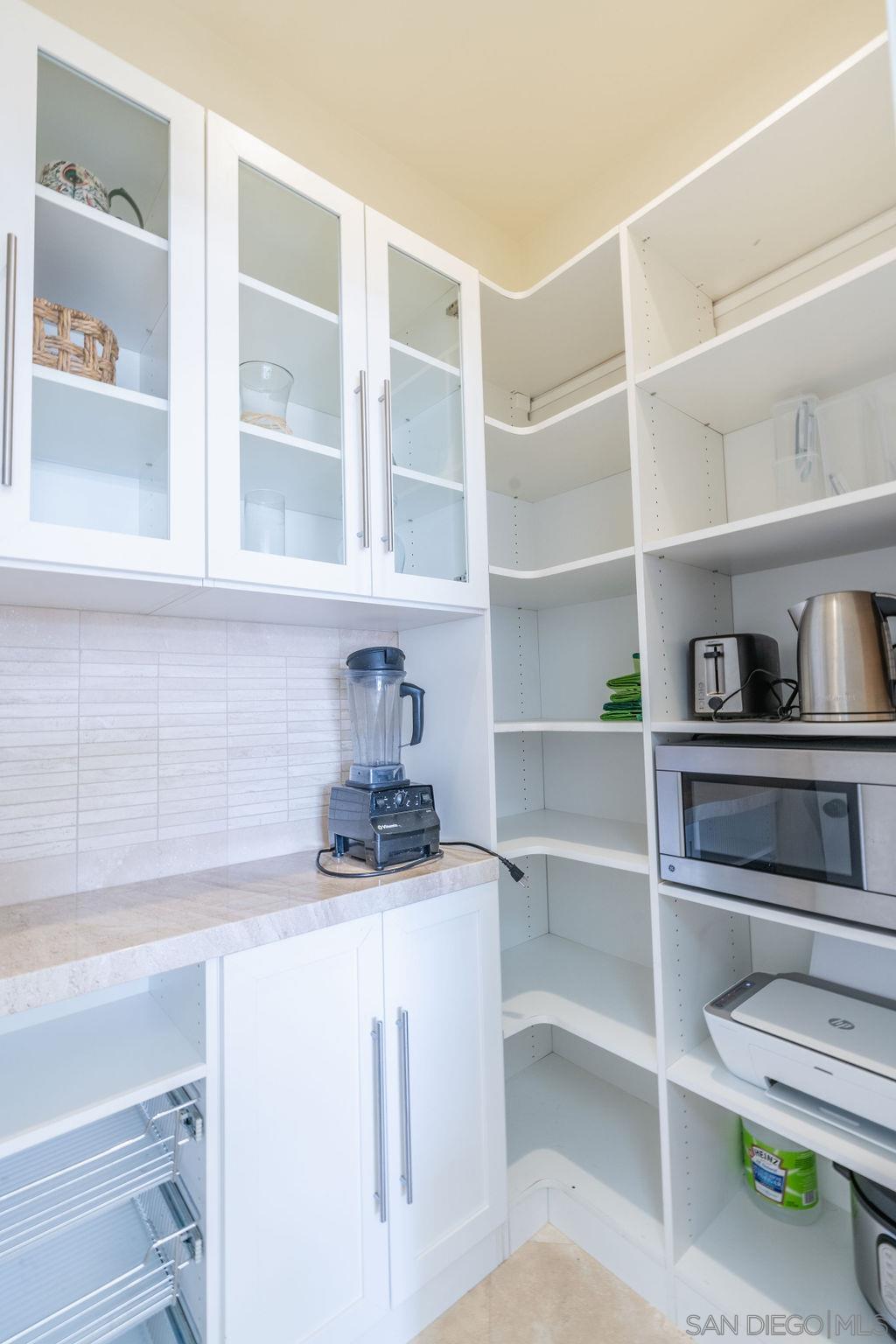 Detail Gallery Image 23 of 75 For 2508  Manchester Ave, Cardiff By The Sea,  CA 92007 - 3 Beds | 3 Baths