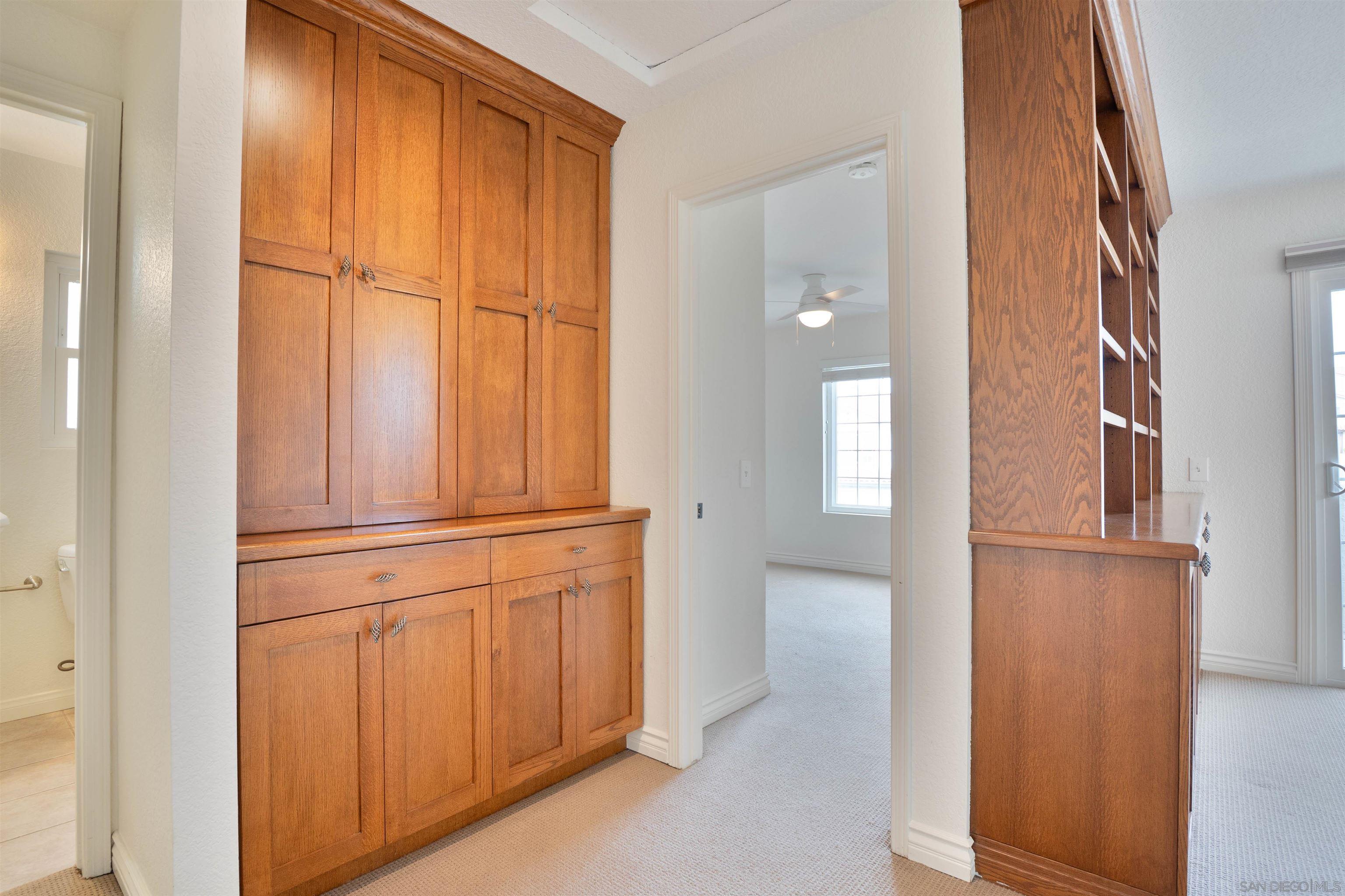 Detail Gallery Image 9 of 24 For 1533  Roma Dr, Vista,  CA 92081 - 4 Beds | 2/1 Baths