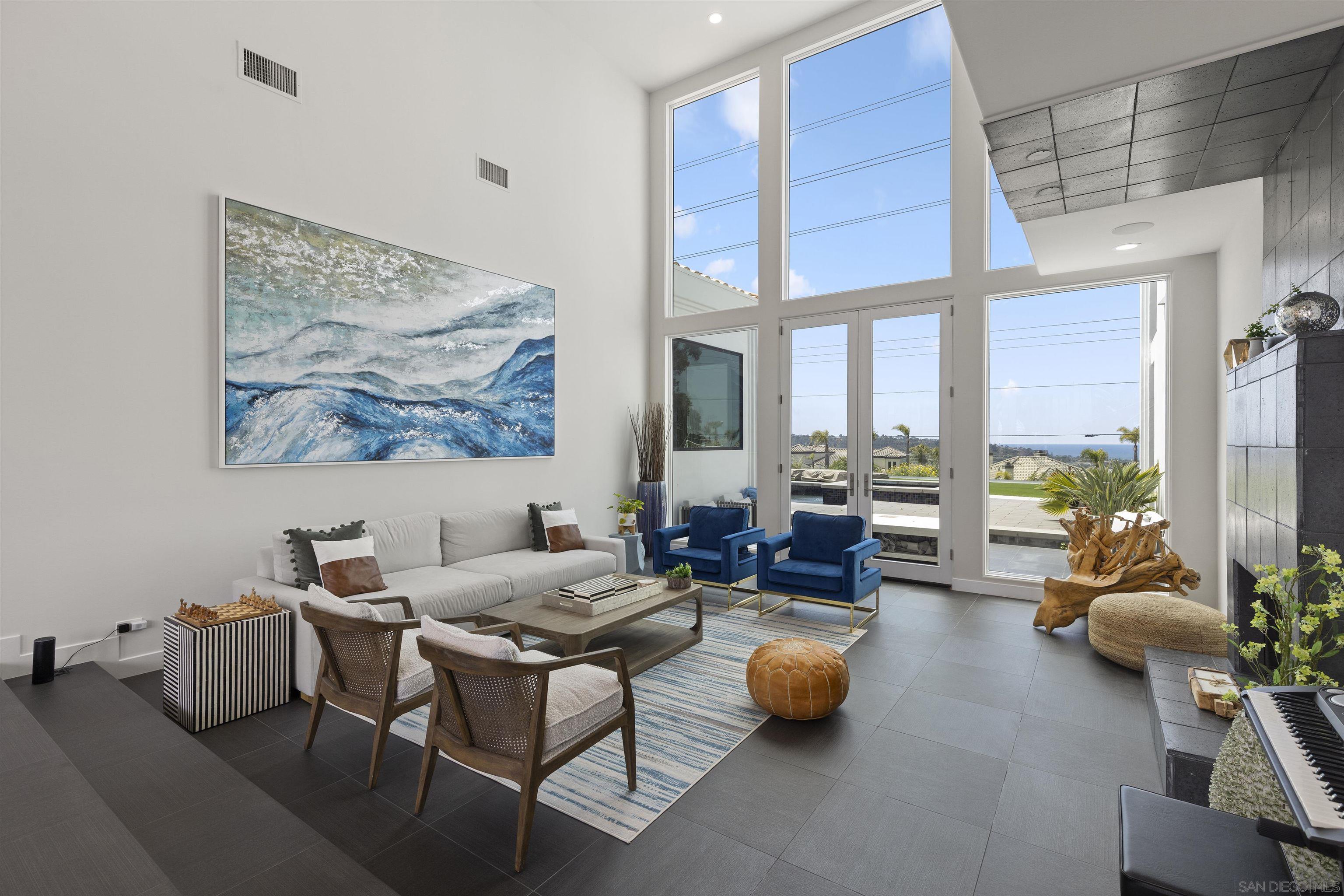 Detail Gallery Image 12 of 31 For 3325  Caminito Daniella, Del Mar,  CA 92014 - 6 Beds | 5/1 Baths