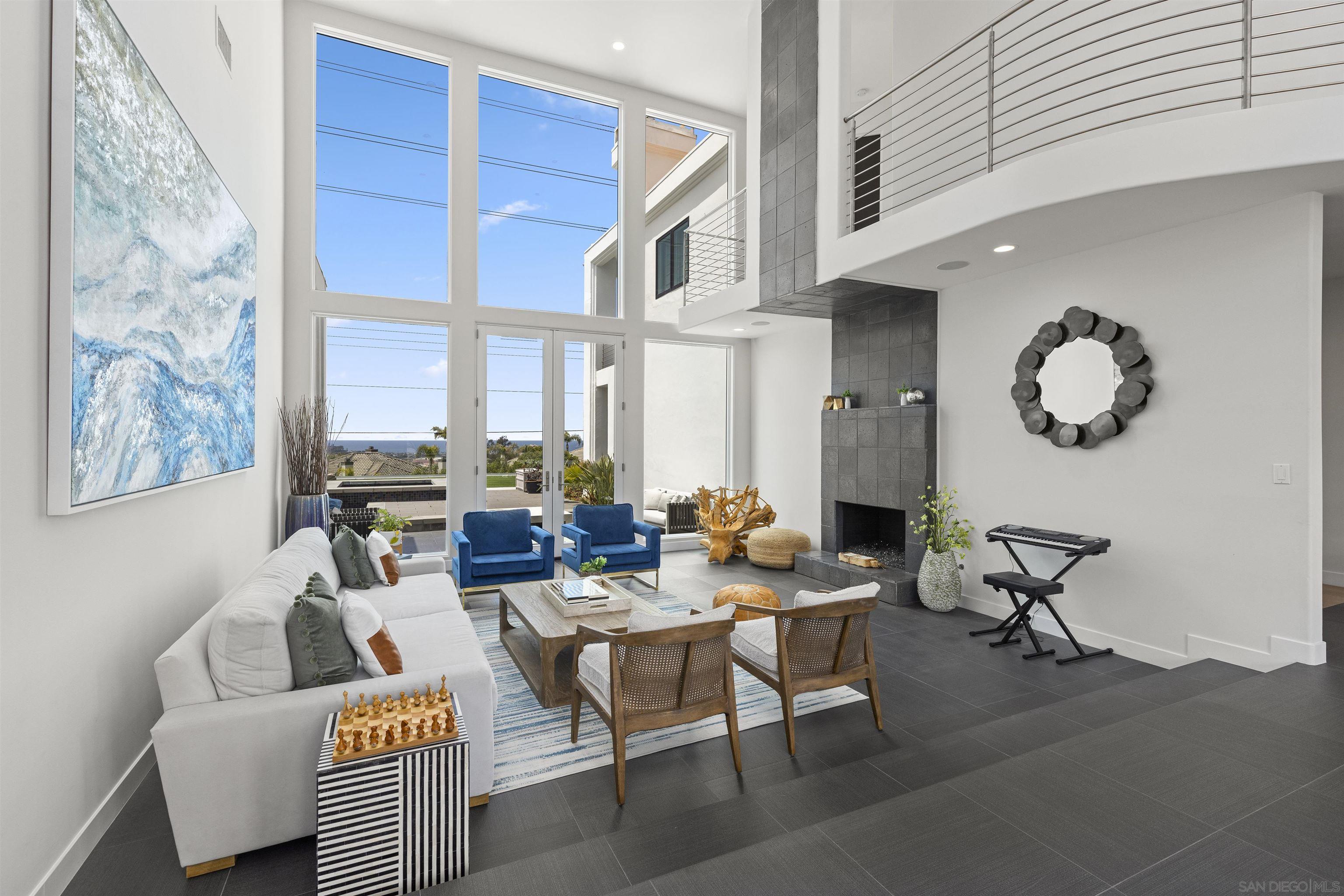 Detail Gallery Image 10 of 30 For 3325  Caminito Daniella, Del Mar,  CA 92014 - 6 Beds | 5/1 Baths