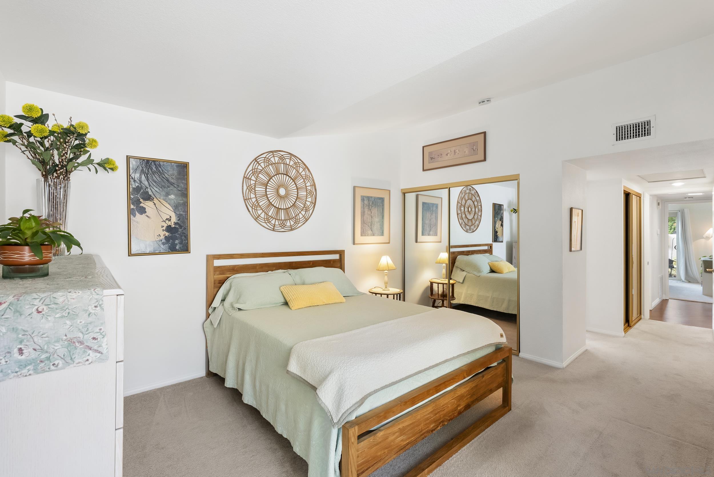 Detail Gallery Image 28 of 41 For 17909  Avenida Alozdra, San Diego,  CA 92128 - 2 Beds | 2 Baths