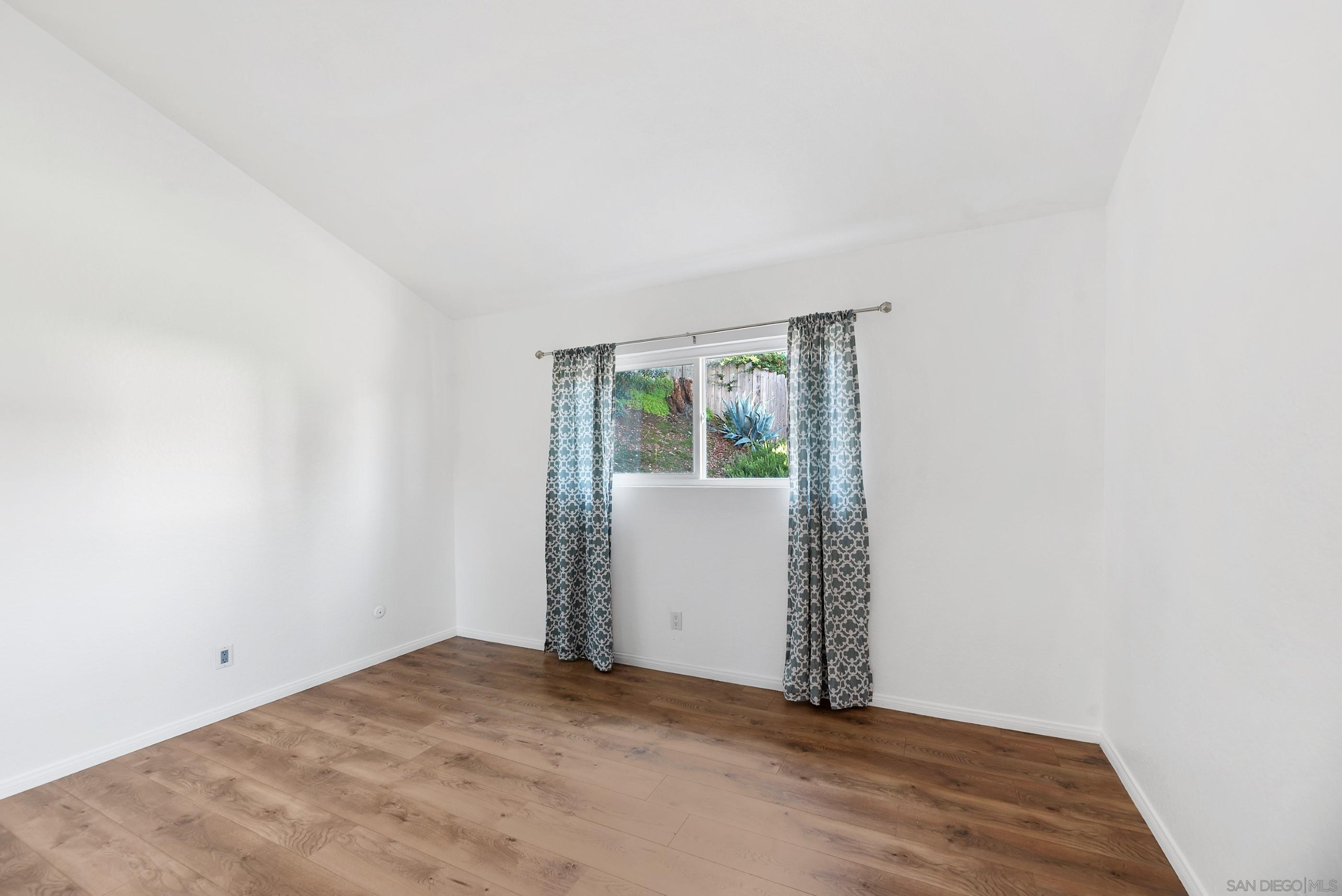 Detail Gallery Image 20 of 49 For 906  Lacebark St, San Marcos,  CA 92069 - 4 Beds | 2 Baths