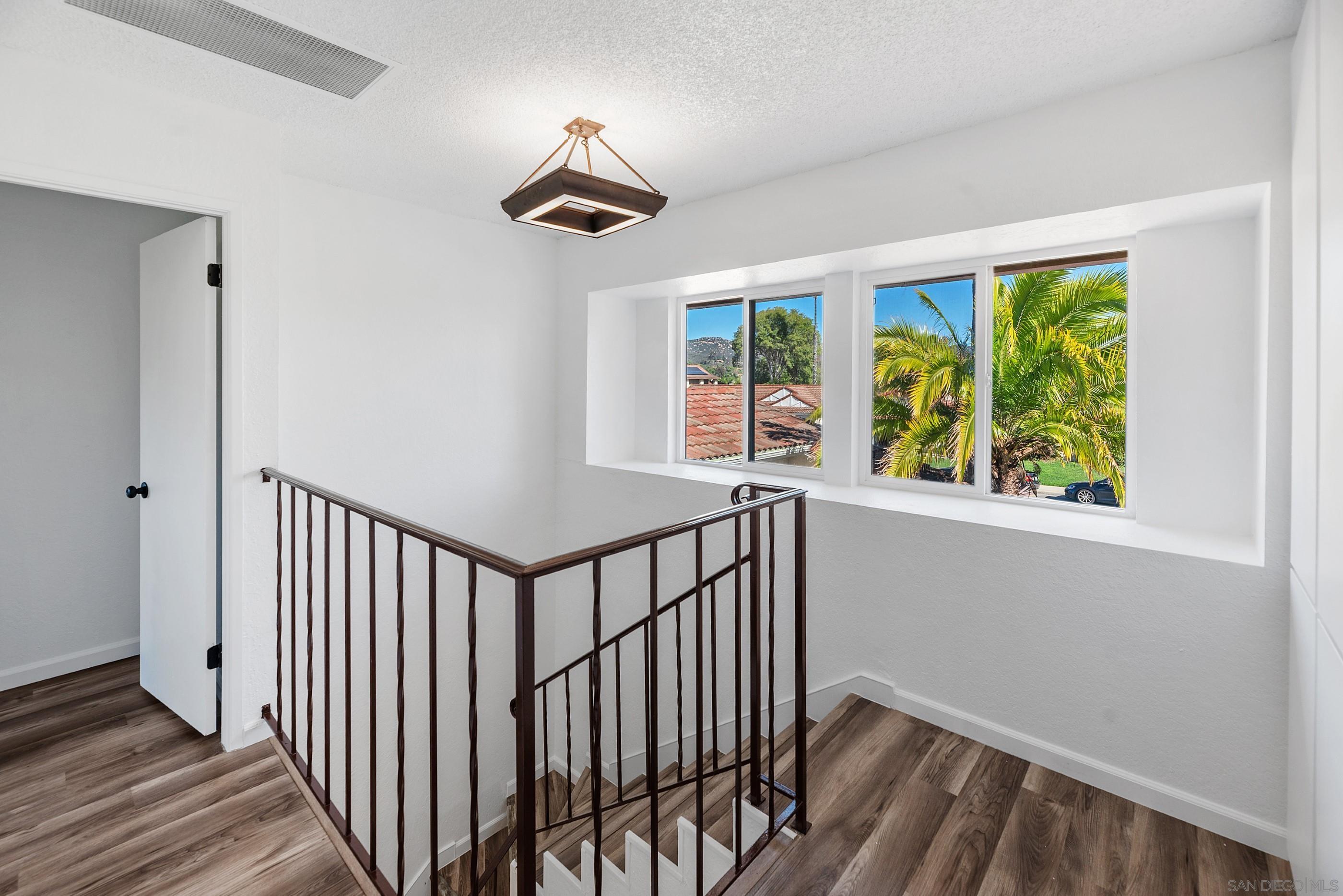Detail Gallery Image 33 of 49 For 906  Lacebark St, San Marcos,  CA 92069 - 4 Beds | 2 Baths