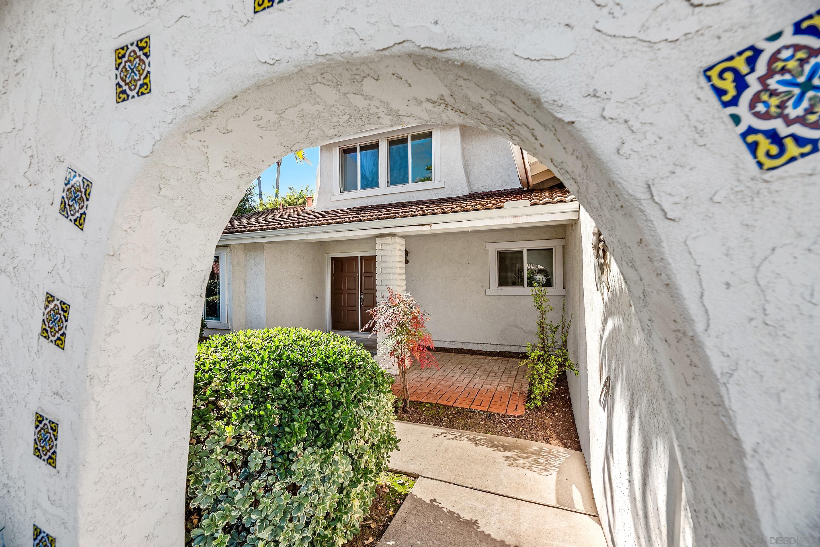 Detail Gallery Image 5 of 49 For 906  Lacebark St, San Marcos,  CA 92069 - 4 Beds | 2 Baths