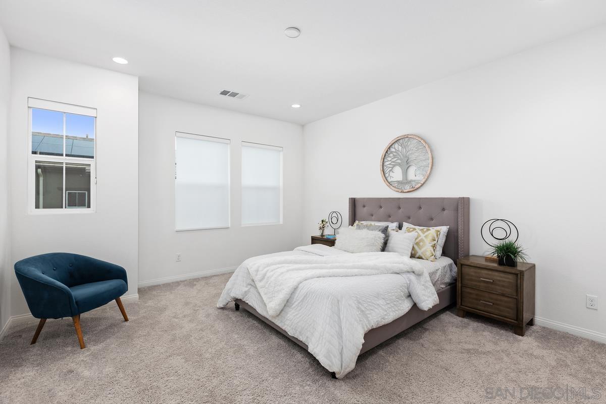 Detail Gallery Image 16 of 37 For 10149  Graphite Street, Spring Valley,  CA 91977 - 3 Beds | 2/1 Baths