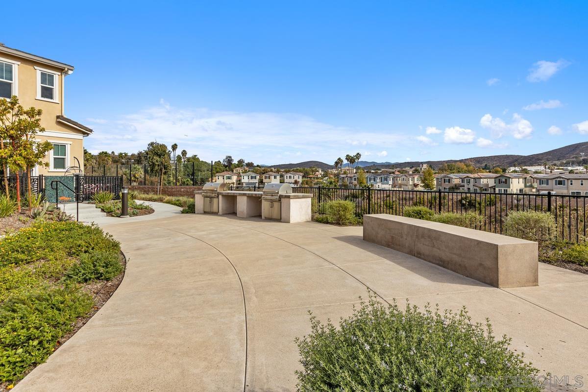 Detail Gallery Image 33 of 37 For 10149  Graphite Street, Spring Valley,  CA 91977 - 3 Beds | 2/1 Baths