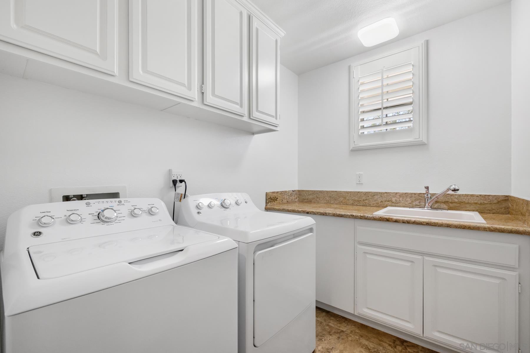 Detail Gallery Image 33 of 75 For 3935  Sacramento Dr, La Mesa,  CA 91941 - 5 Beds | 4 Baths