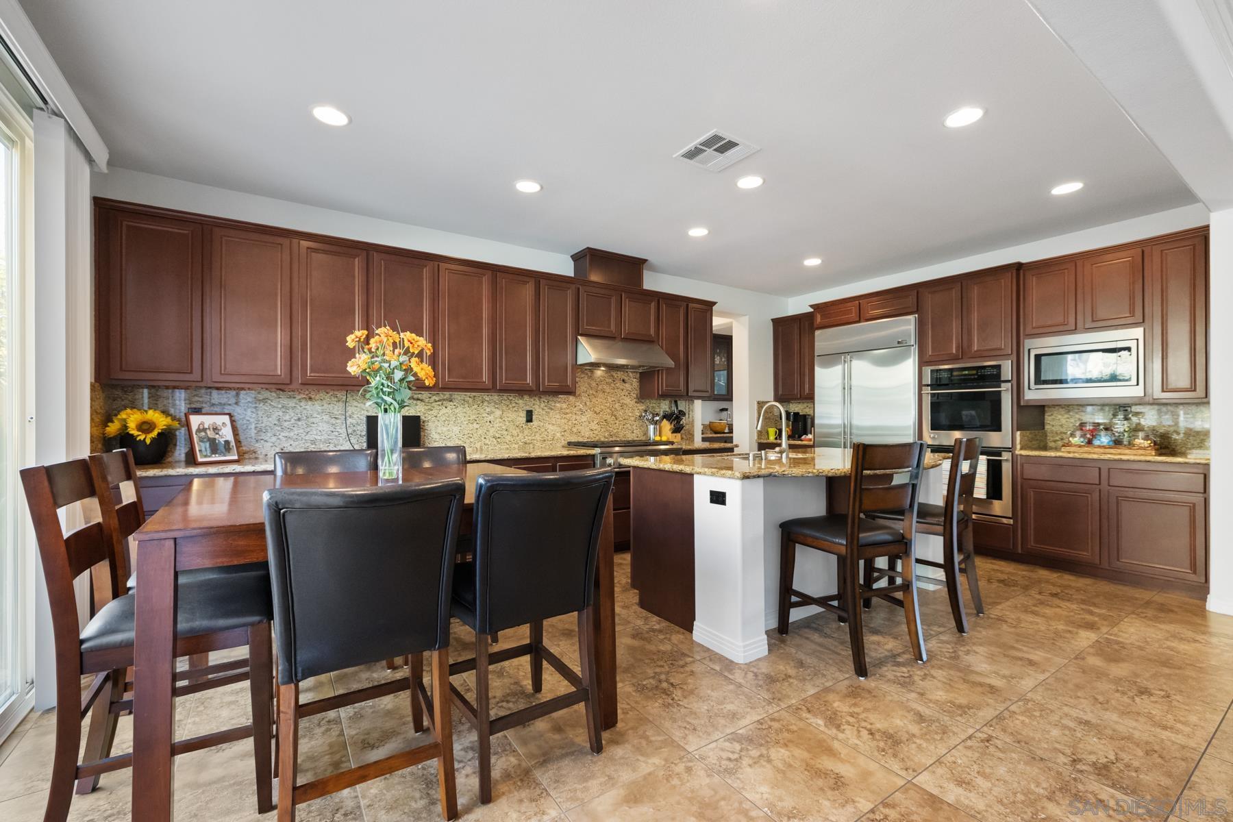 Detail Gallery Image 37 of 75 For 3935  Sacramento Dr, La Mesa,  CA 91941 - 5 Beds | 4 Baths