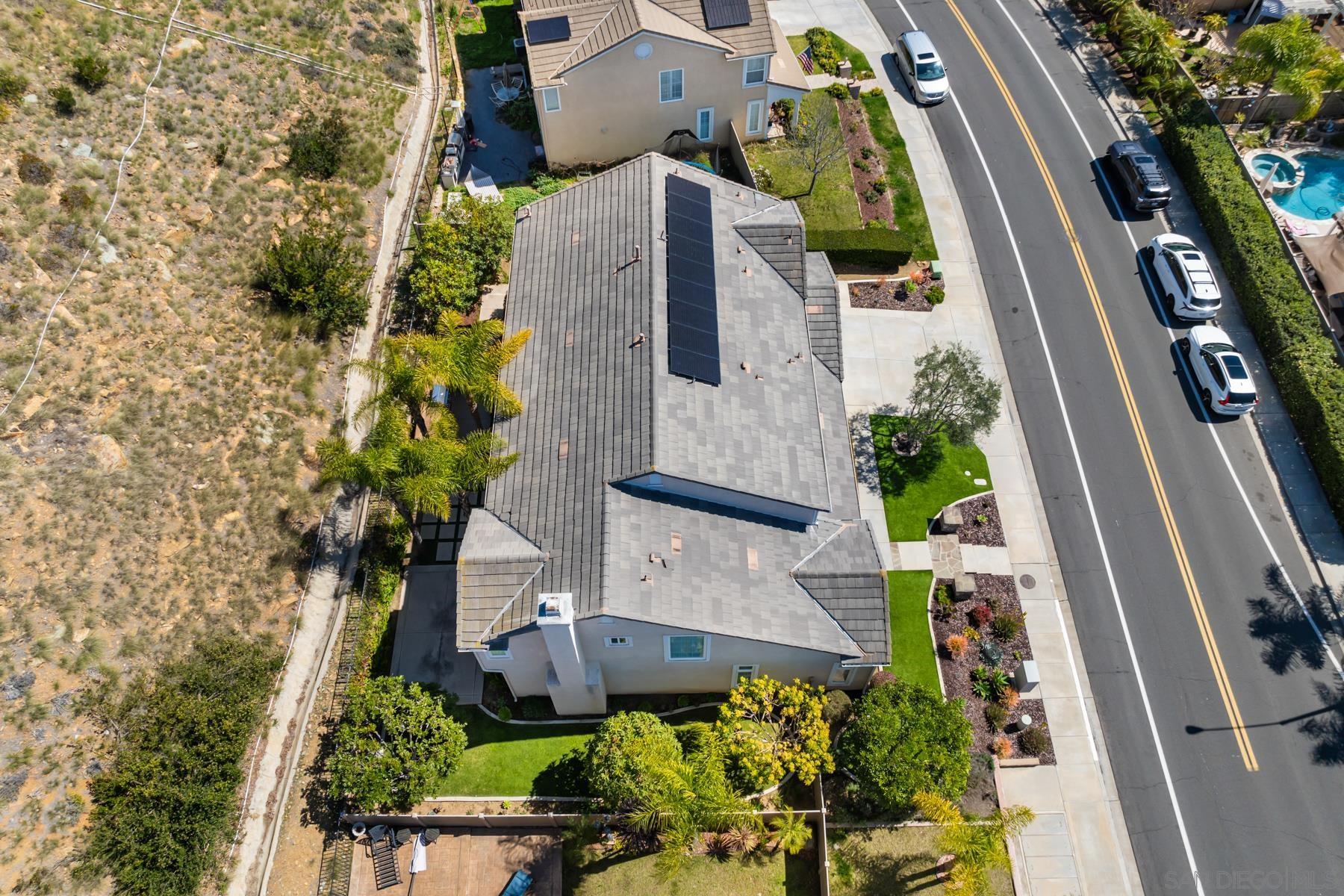 Detail Gallery Image 7 of 75 For 3935  Sacramento Dr, La Mesa,  CA 91941 - 5 Beds | 4 Baths