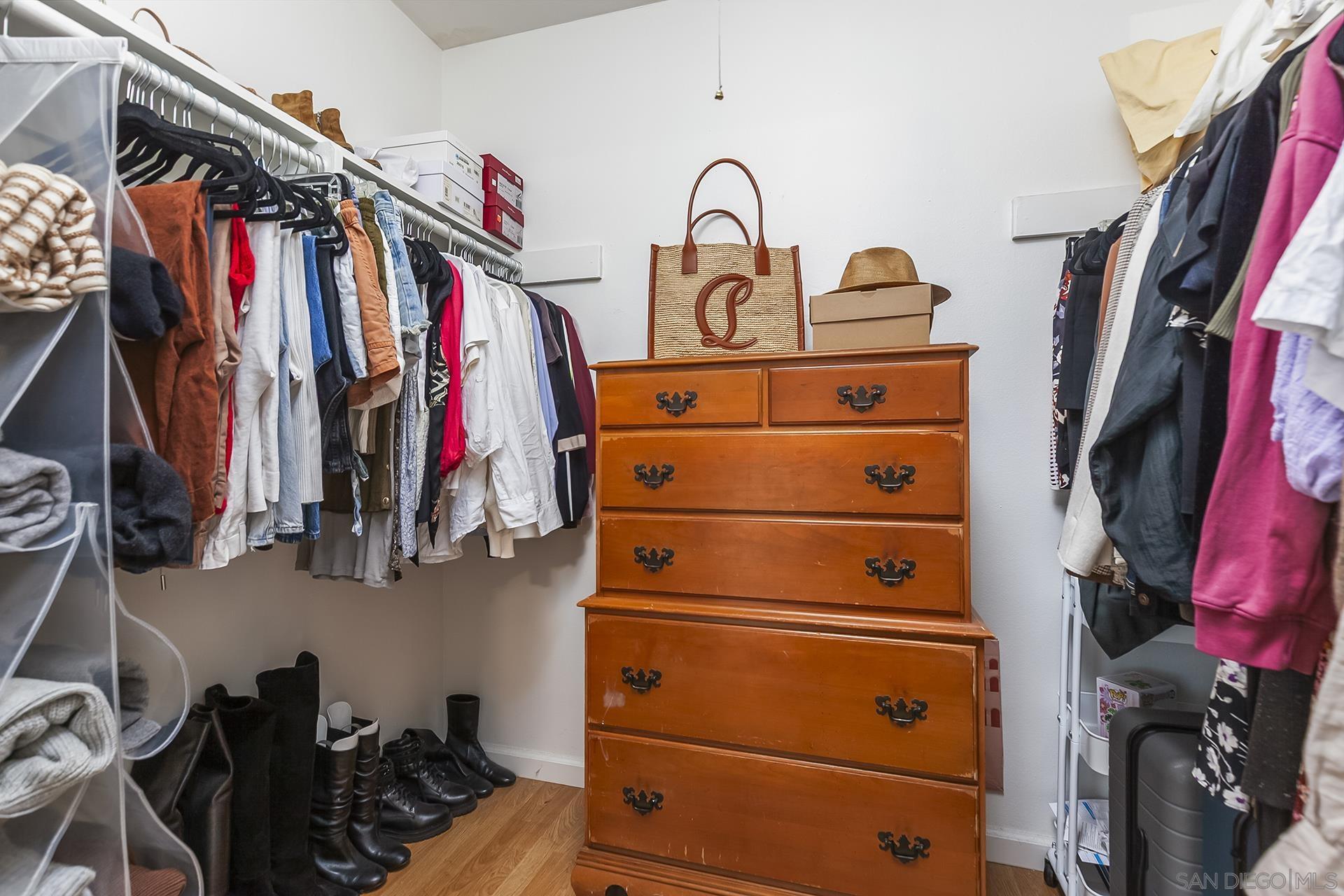 Detail Gallery Image 27 of 52 For 3845  Groton St  #1,  San Diego,  CA 92110 - 1 Beds | 1 Baths