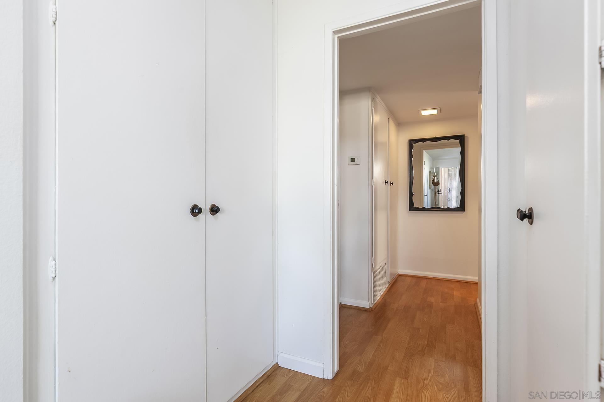 Detail Gallery Image 27 of 52 For 3845  Groton St  #1,  San Diego,  CA 92110 - 1 Beds | 1 Baths