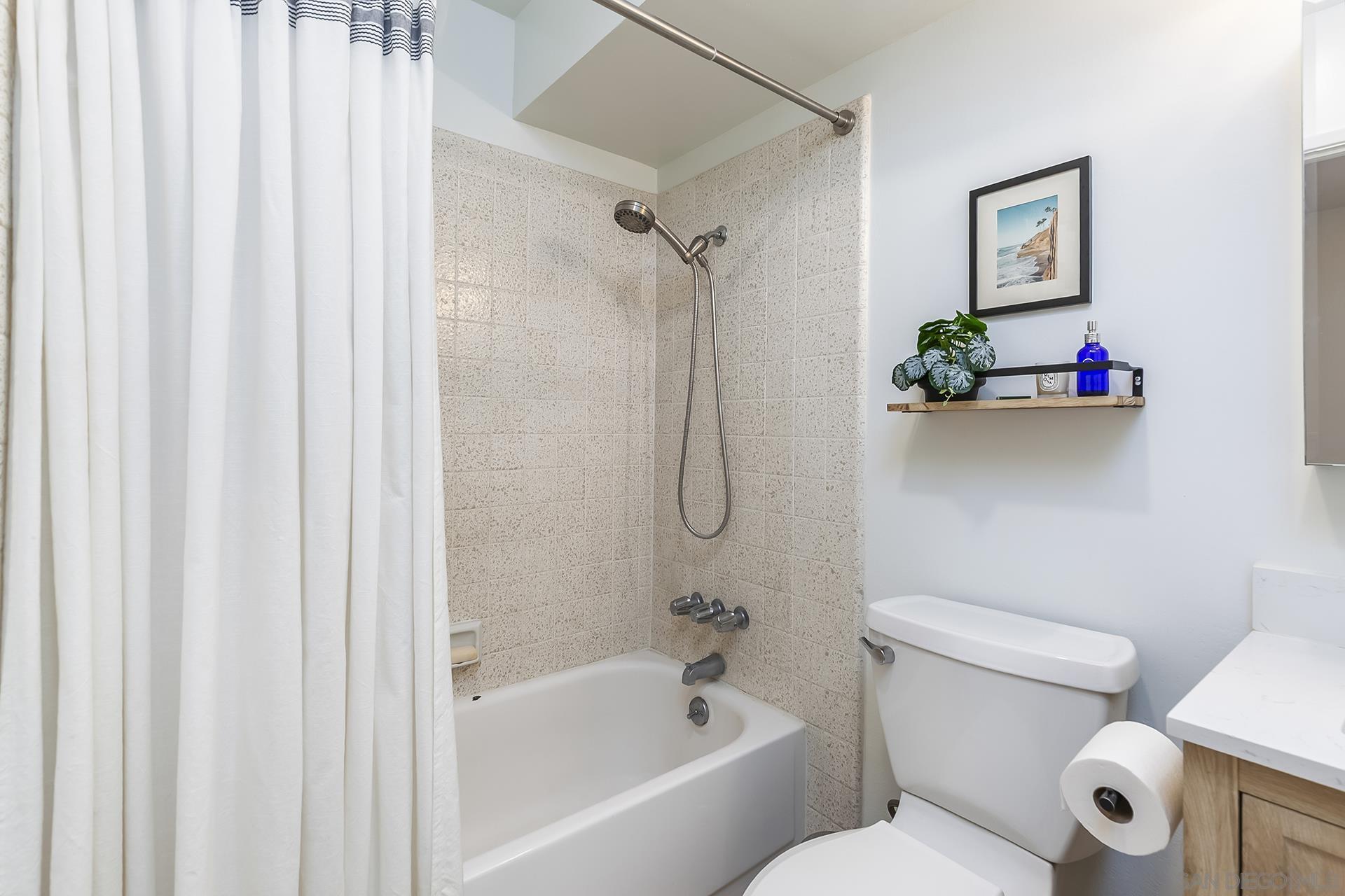 Detail Gallery Image 29 of 52 For 3845  Groton St  #1,  San Diego,  CA 92110 - 1 Beds | 1 Baths