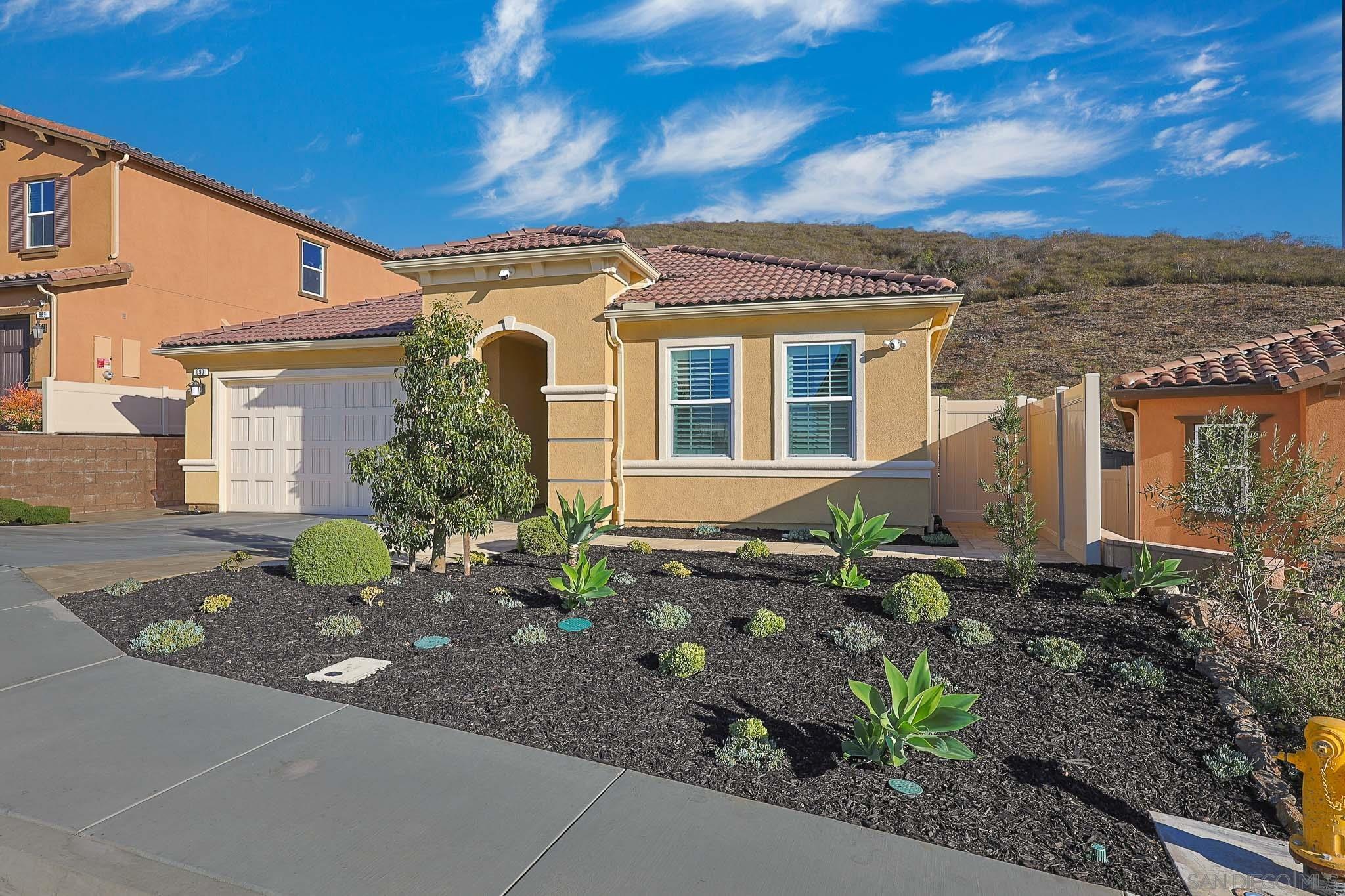 Detail Gallery Image 3 of 32 For 893  Woodhaven Rd, San Marcos,  CA 92069 - 4 Beds | 2/1 Baths