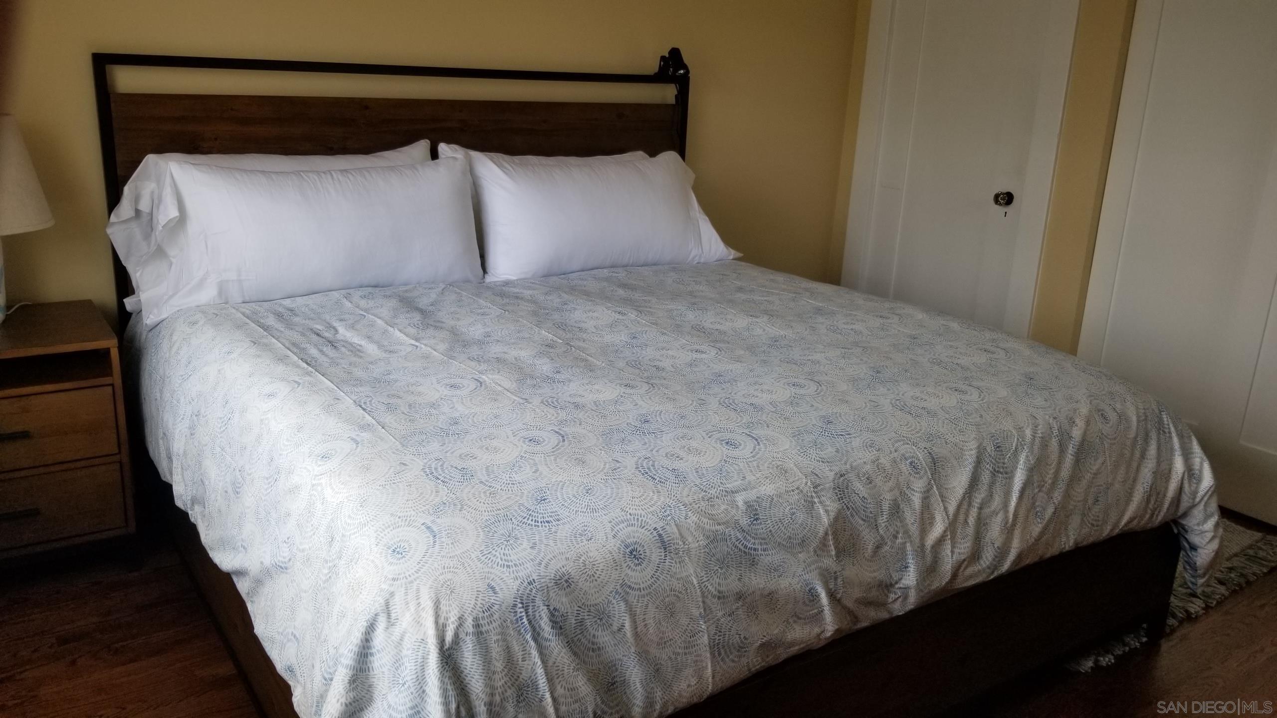 Detail Gallery Image 28 of 38 For 817  Olive Ave, Coronado,  CA 92118 - 2 Beds | 2 Baths