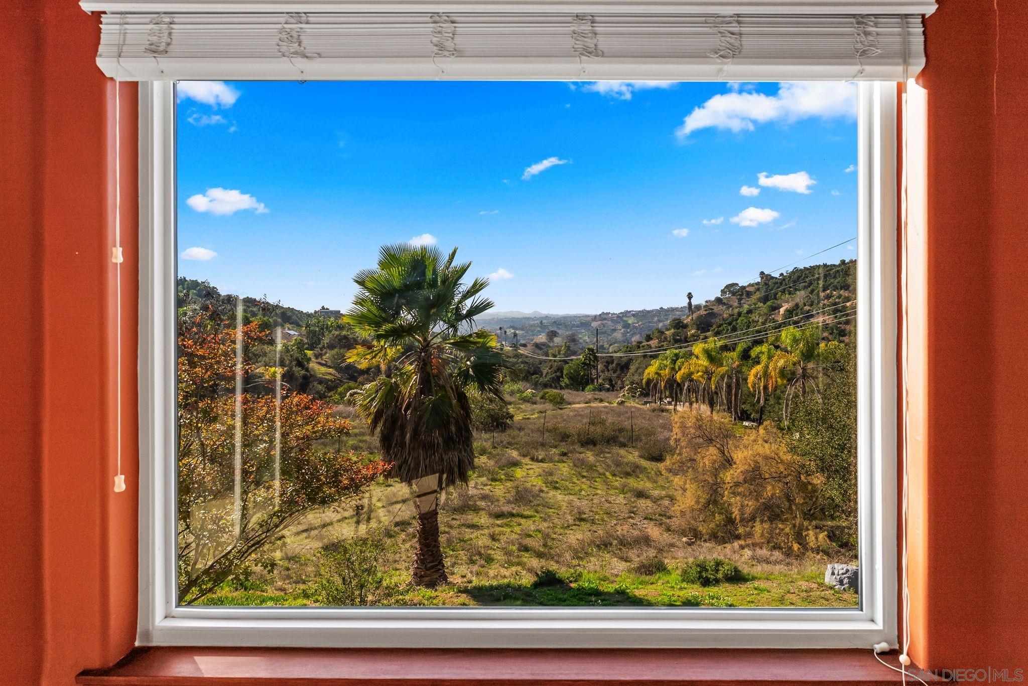 Detail Gallery Image 15 of 38 For 3849  Pala Mesa Drive, Fallbrook,  CA 92028 - 4 Beds | 3/1 Baths